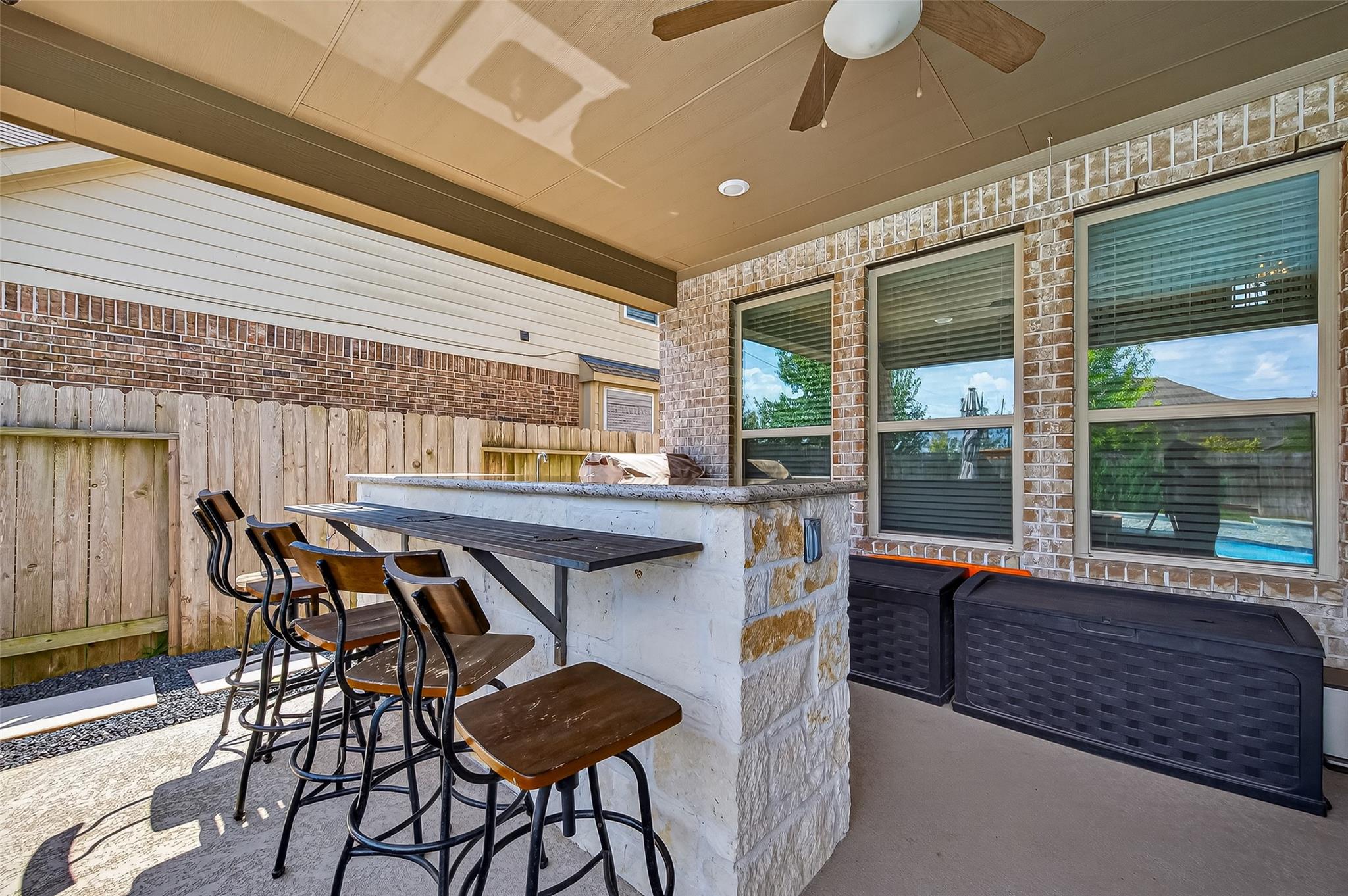 2918 Golden Honey Lane