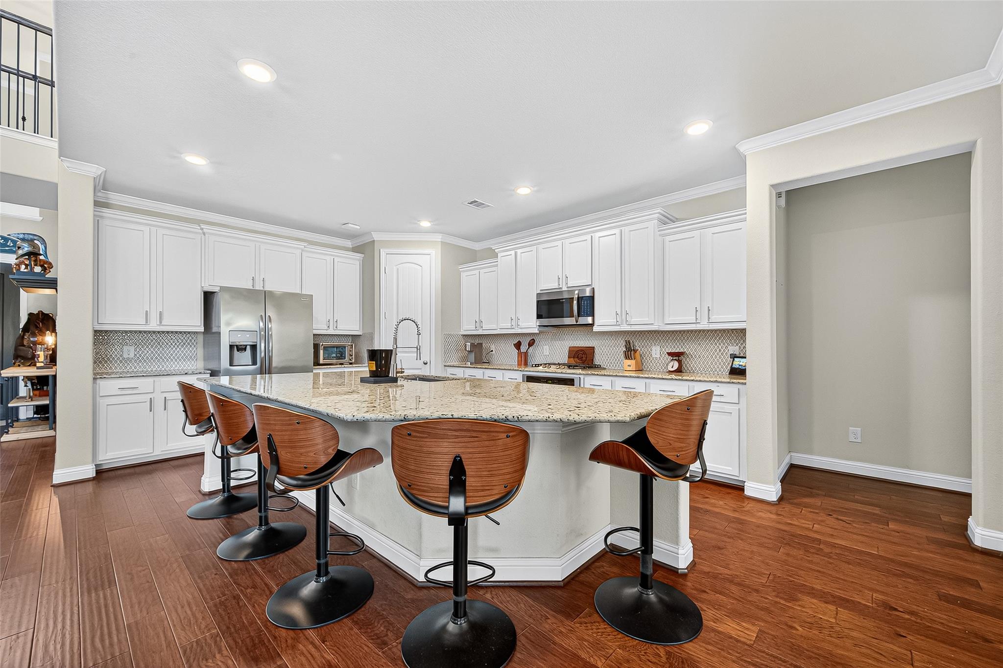 2918 Golden Honey Lane