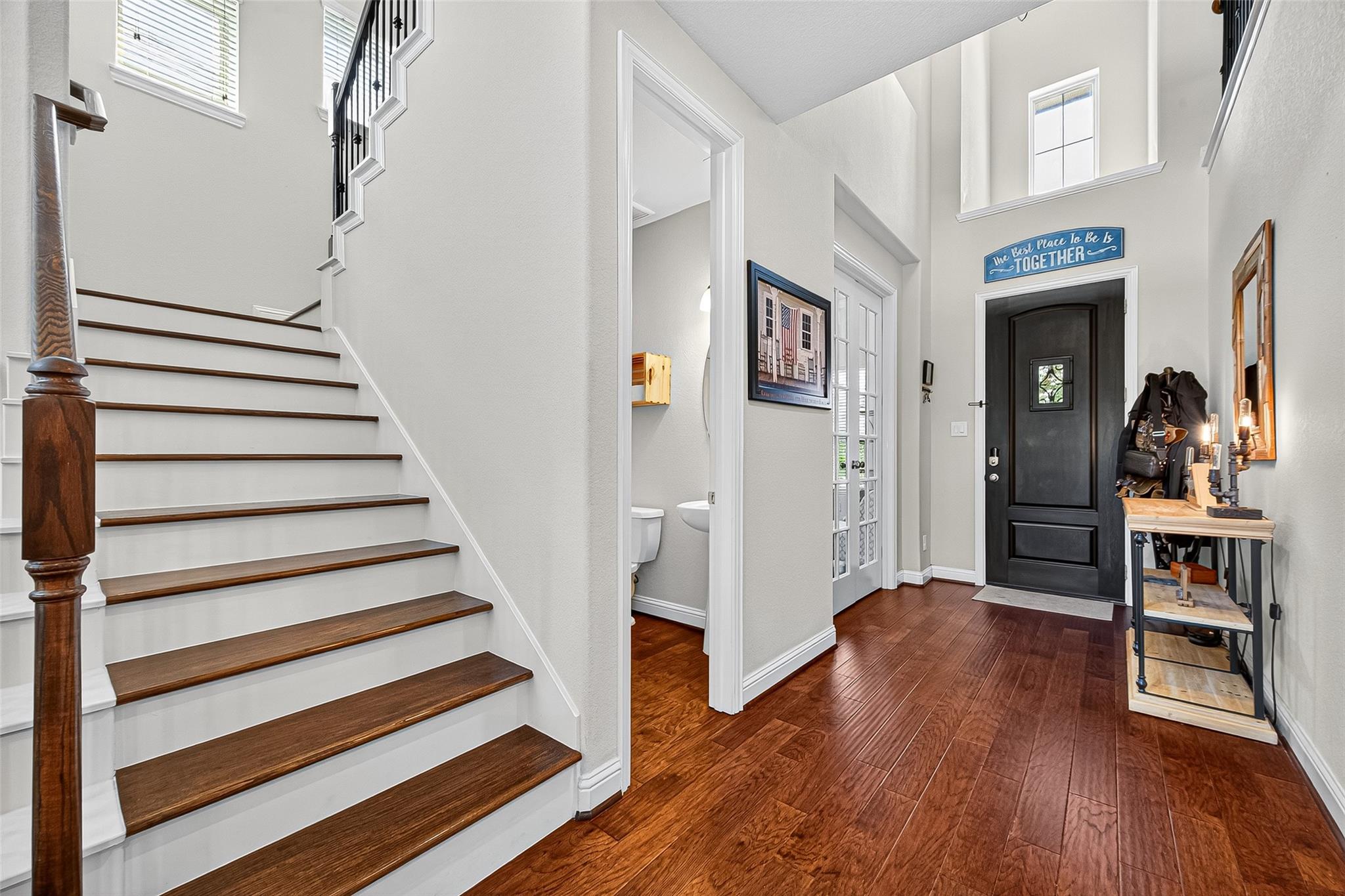 2918 Golden Honey Lane