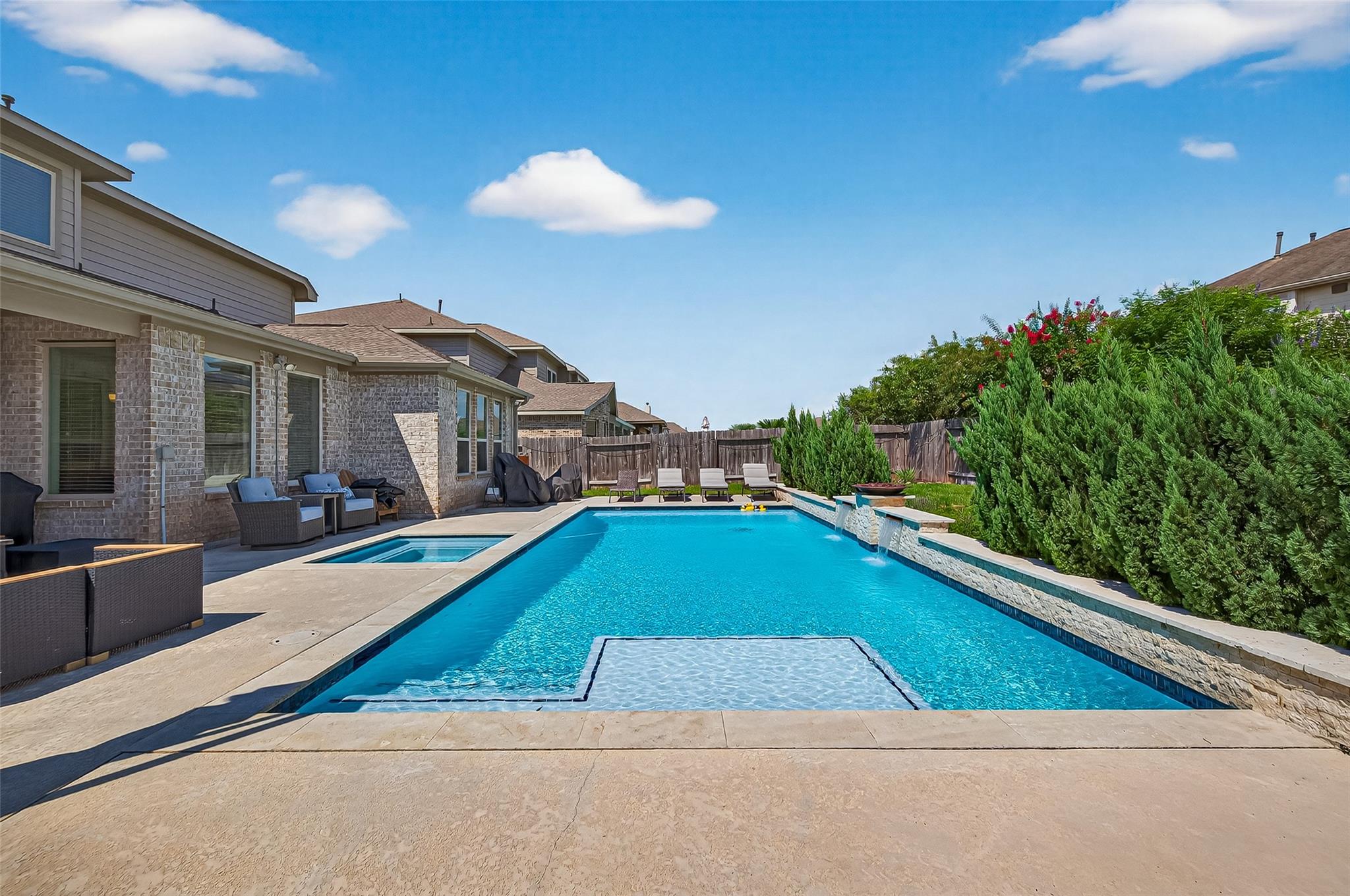 2918 Golden Honey Lane