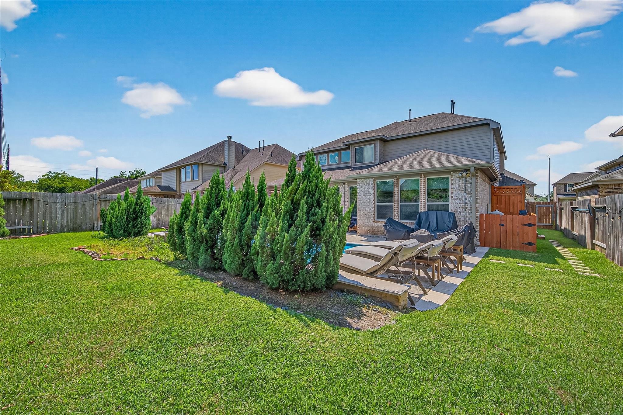 2918 Golden Honey Lane