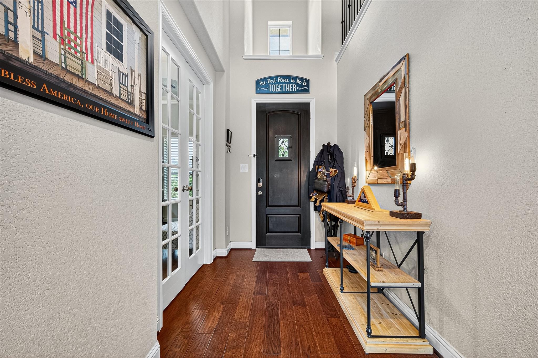 2918 Golden Honey Lane