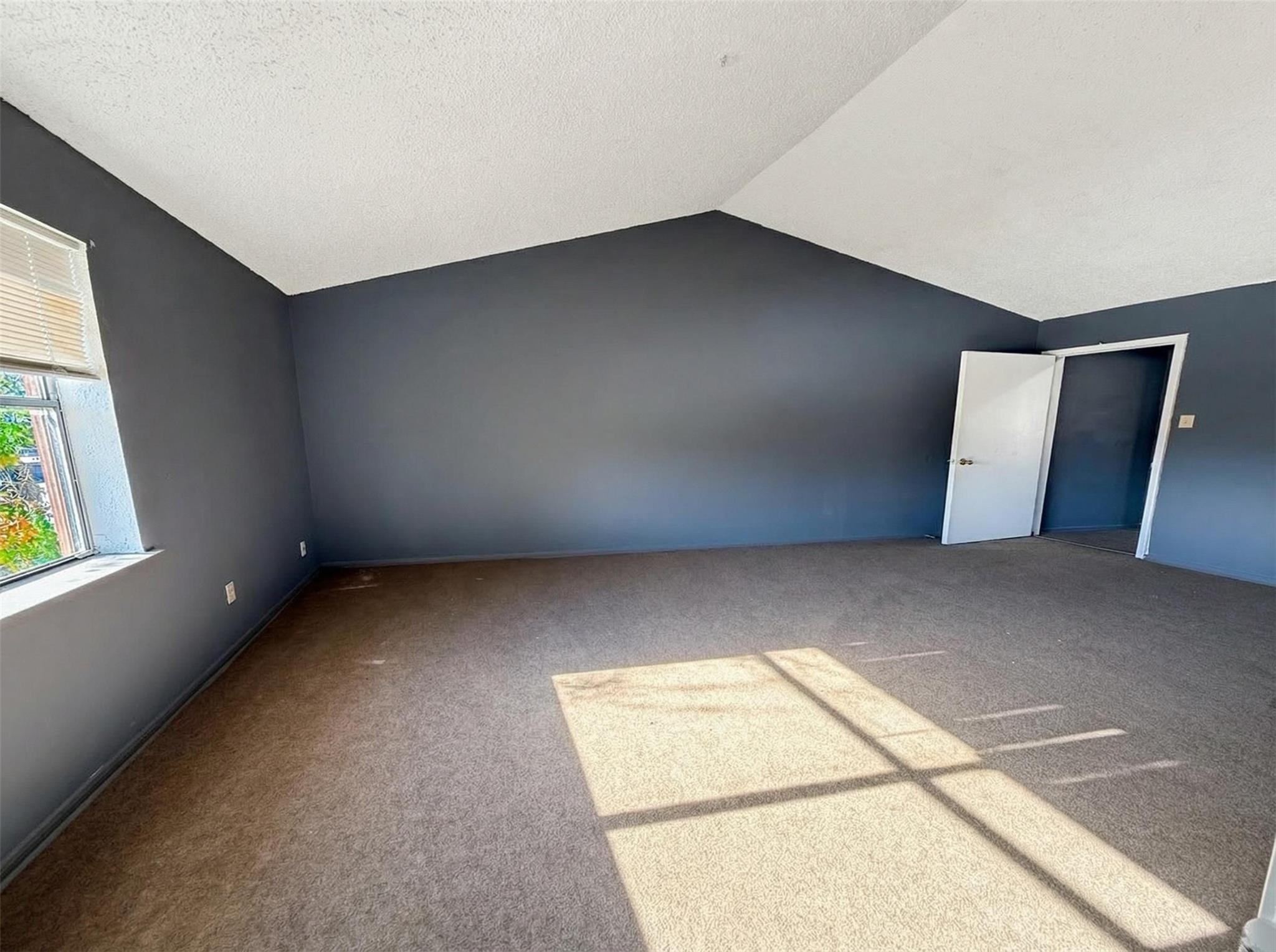 7700 Creekbend Drive # 103