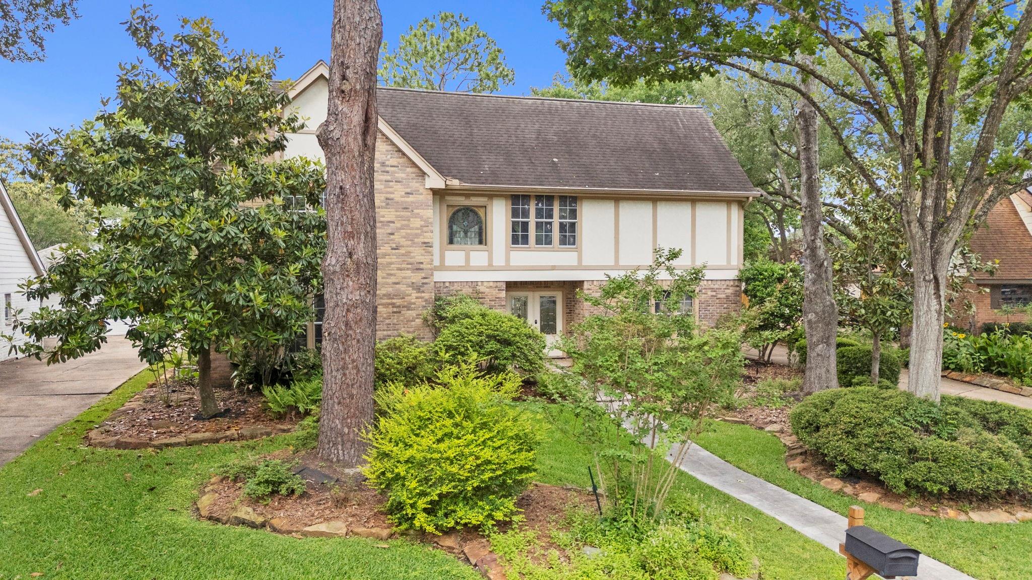 5019 Chantry Drive