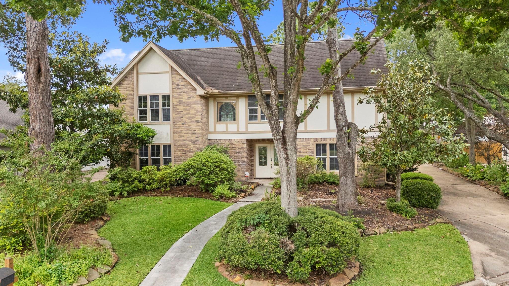 5019 Chantry Drive