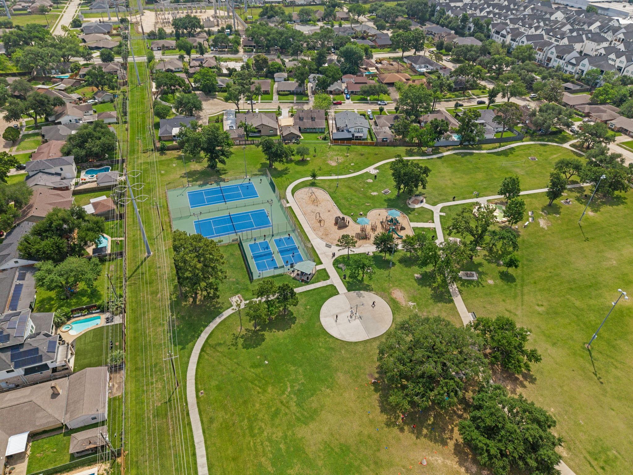 2707 Droxford Drive