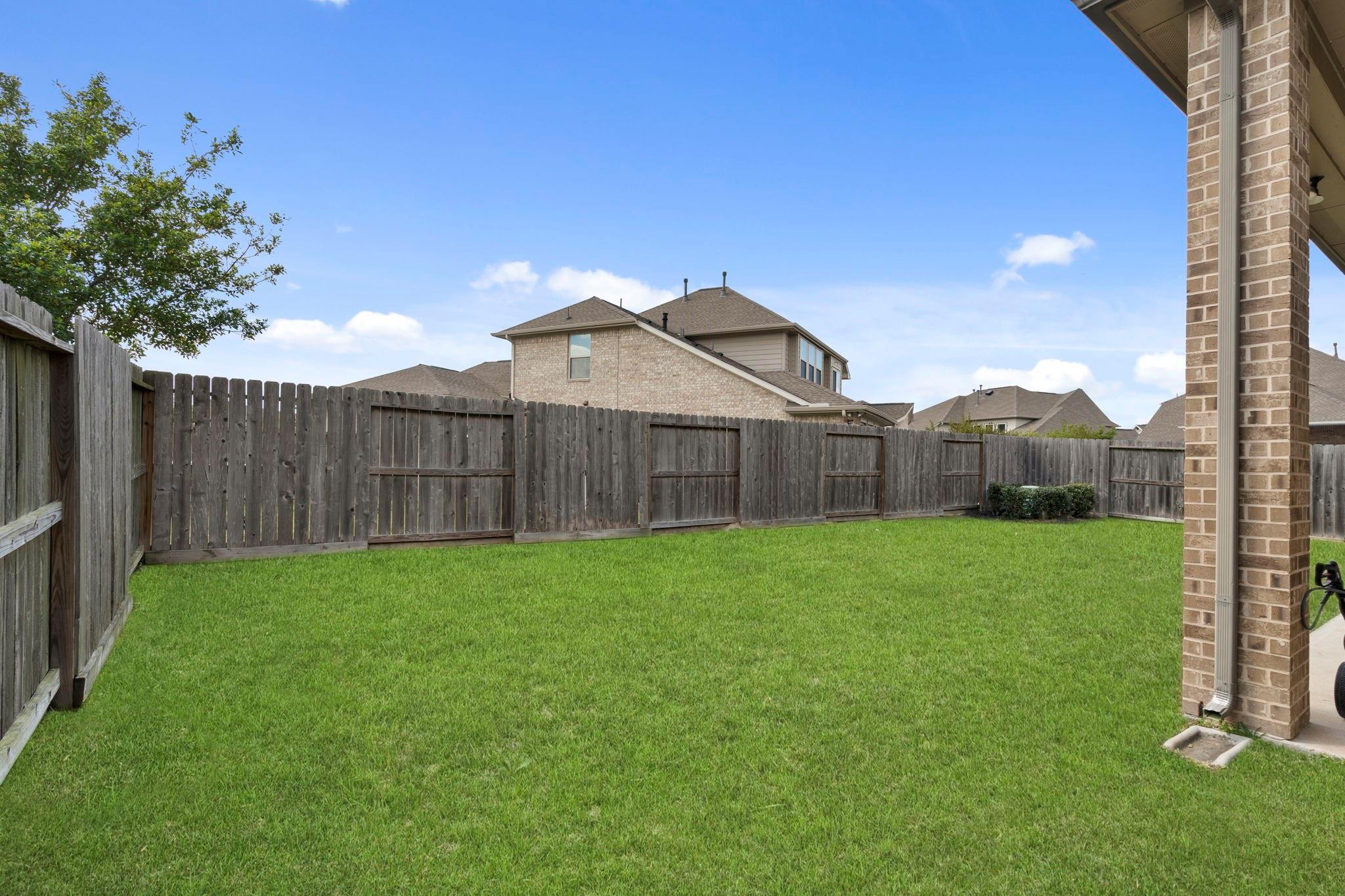 10803 Dawn River Court