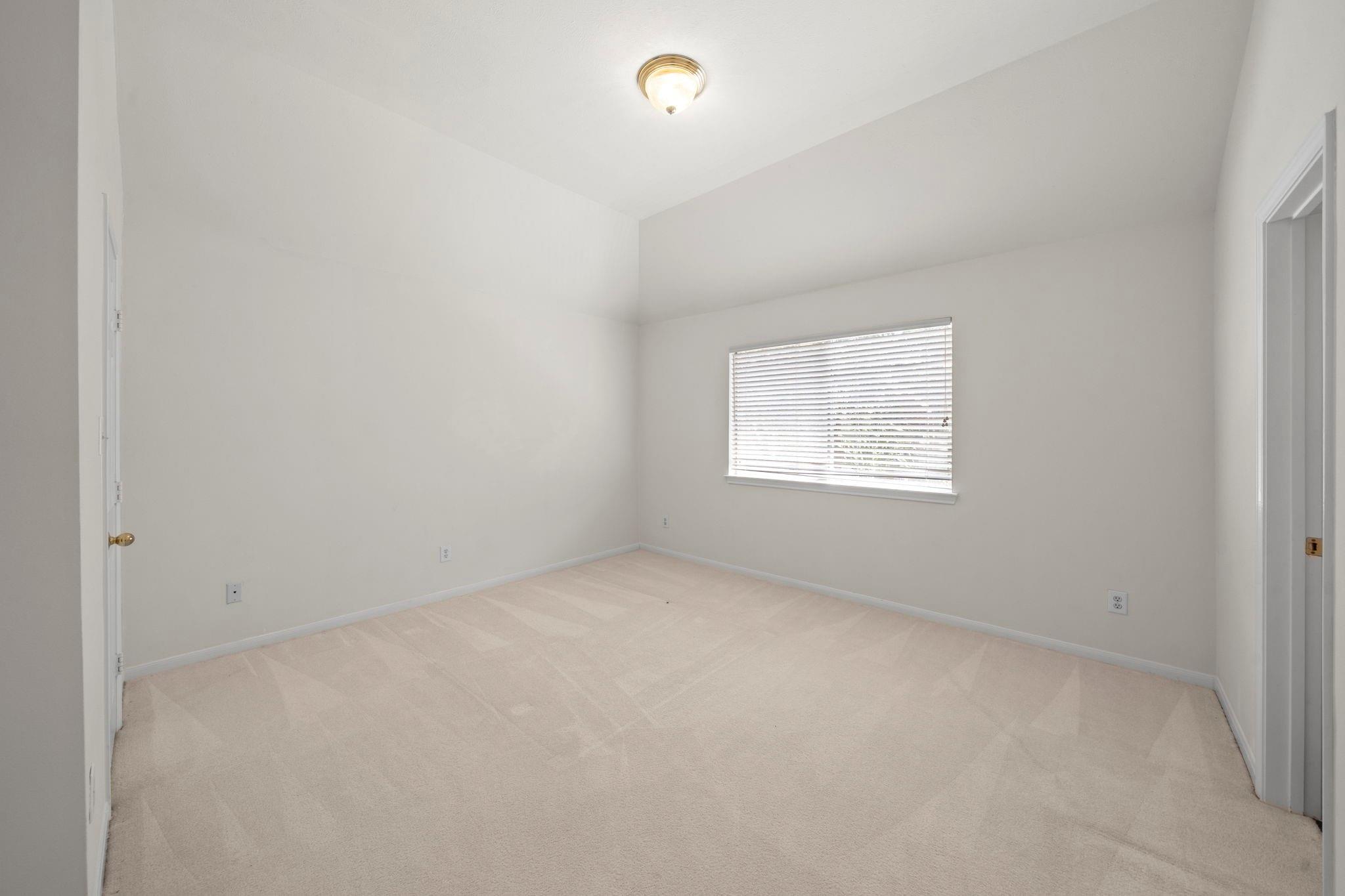 3415 Shadymist Drive