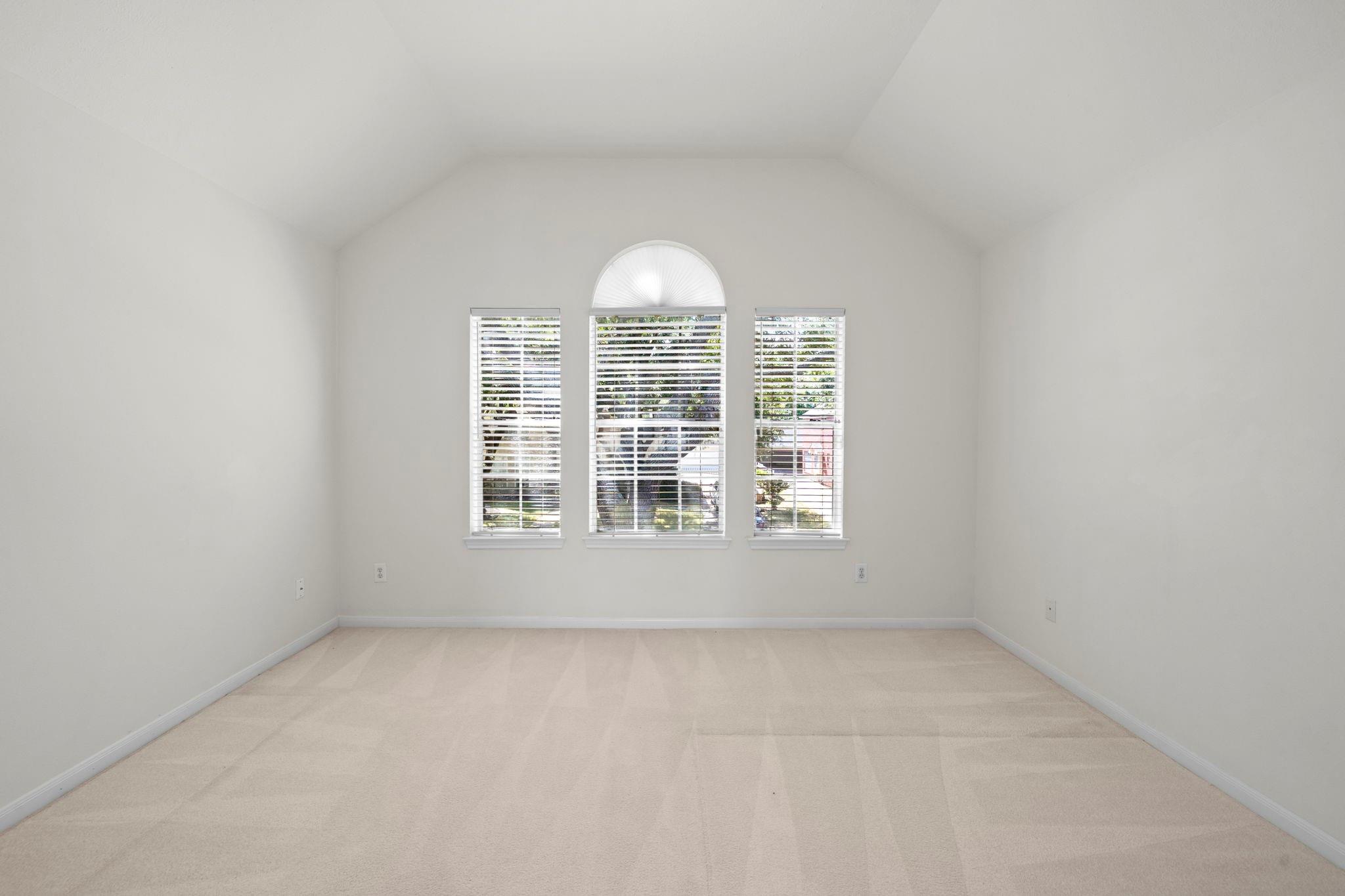 3415 Shadymist Drive