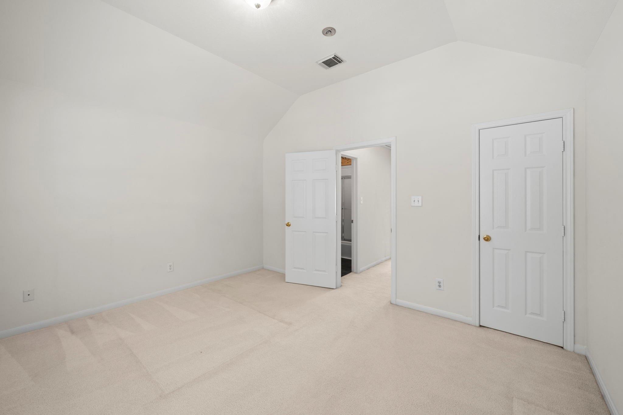3415 Shadymist Drive