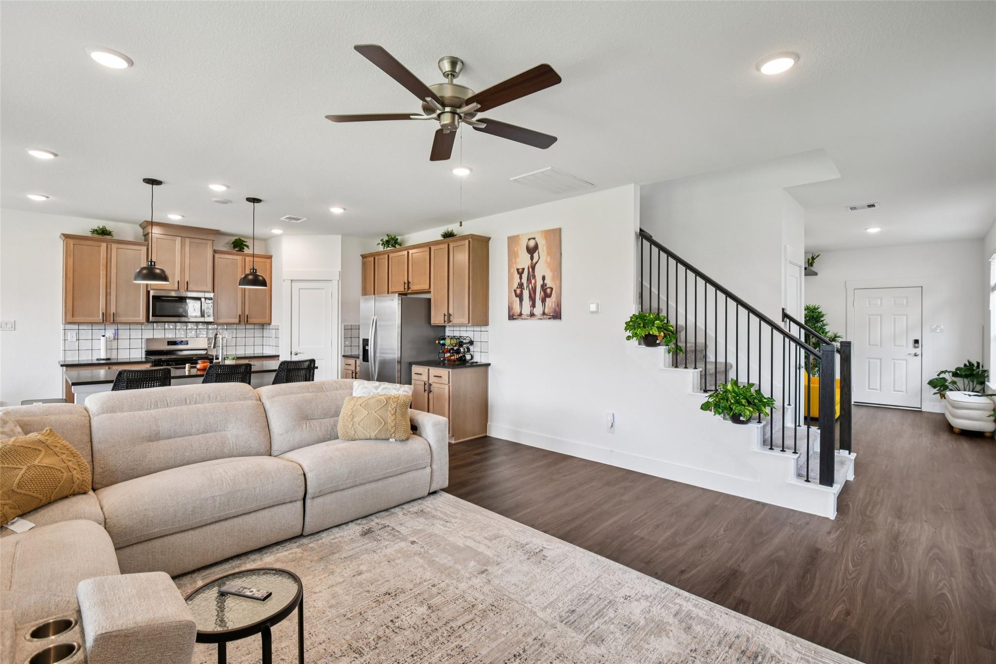 4806 Sand Clouds Drive