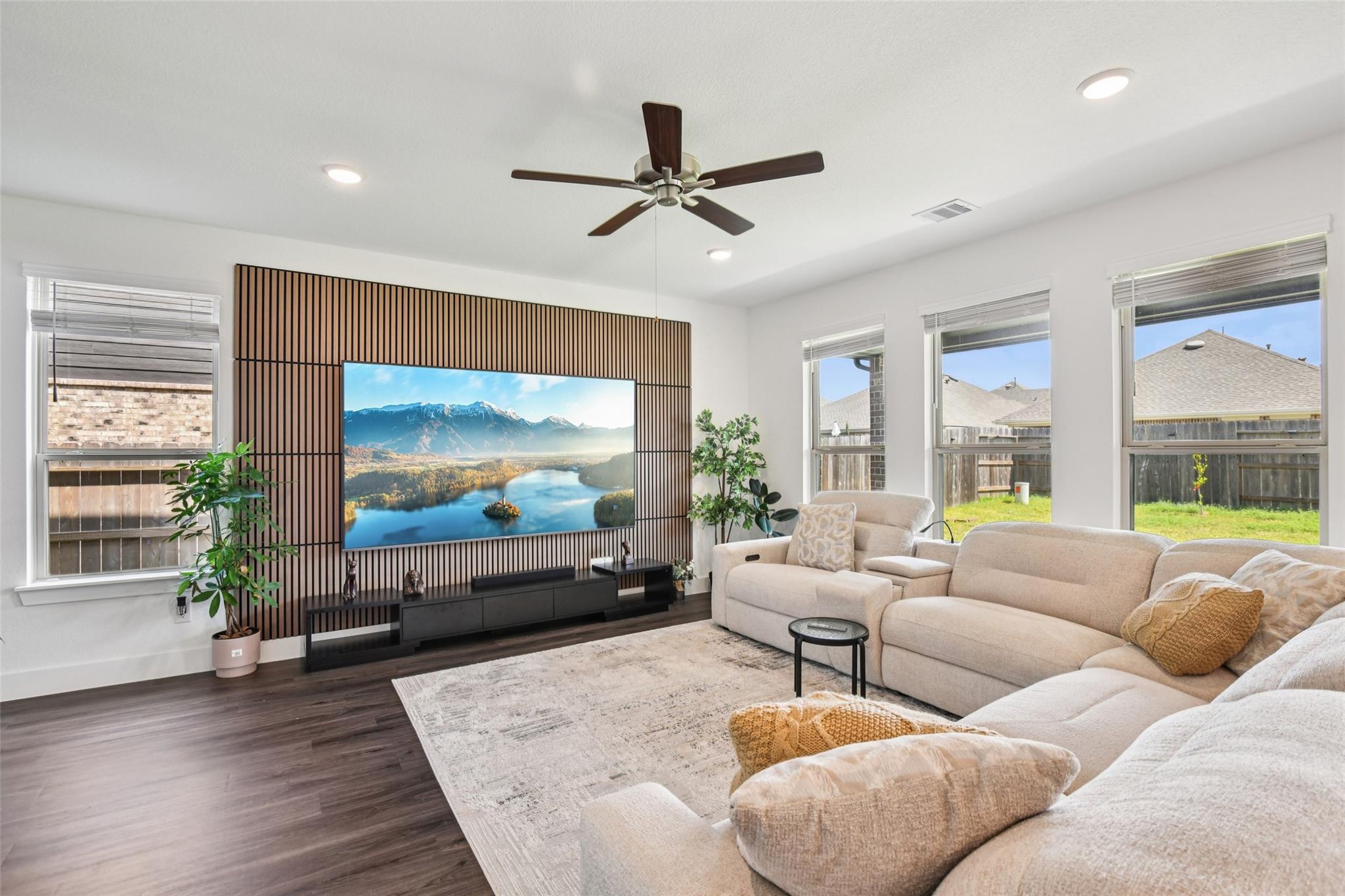 4806 Sand Clouds Drive