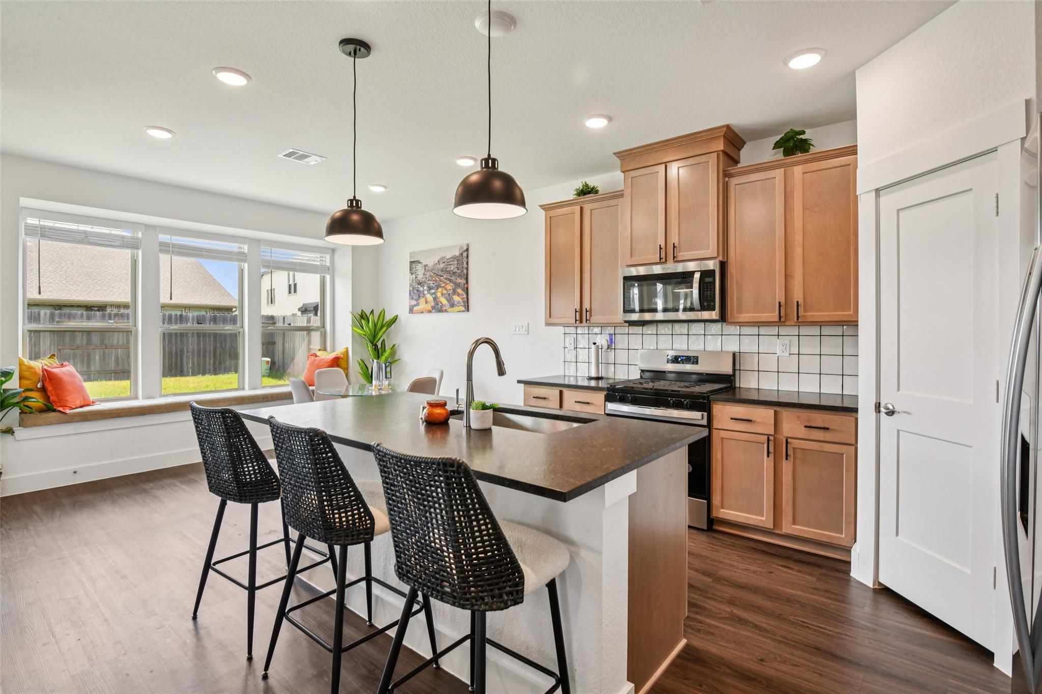 4806 Sand Clouds Drive