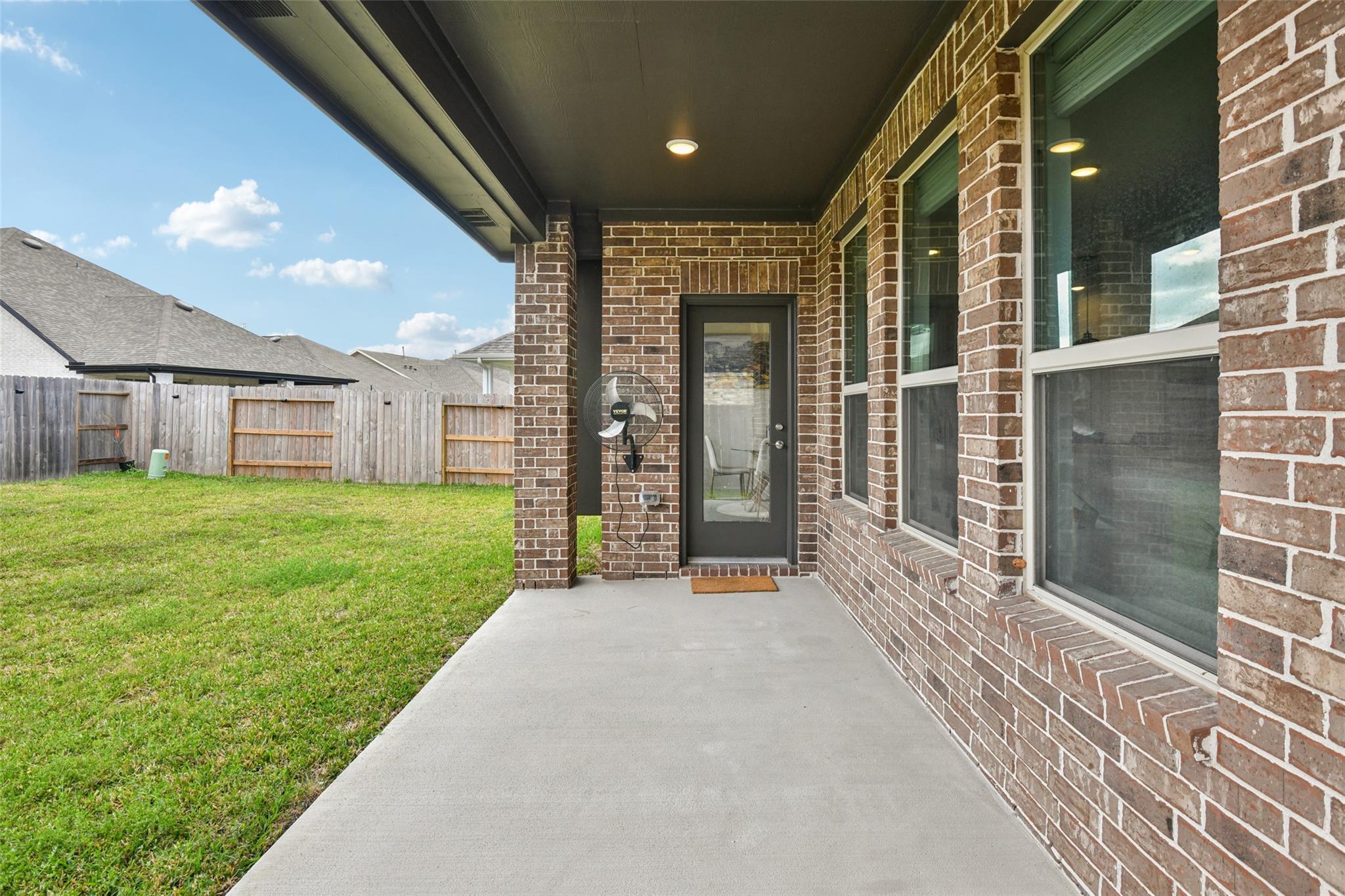4806 Sand Clouds Drive
