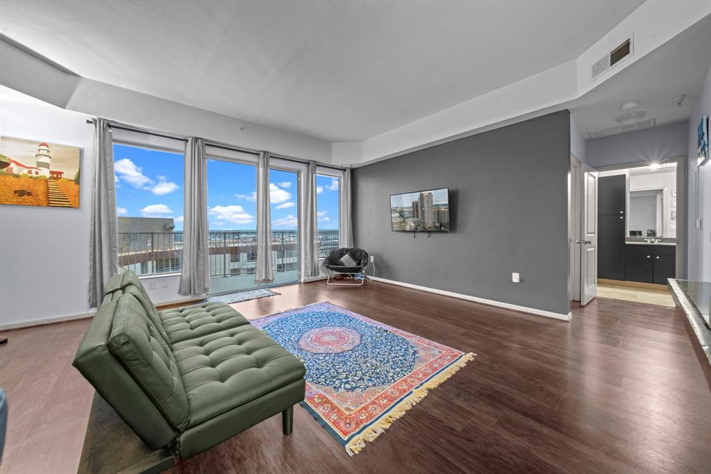 3505 Sage Road # 1704