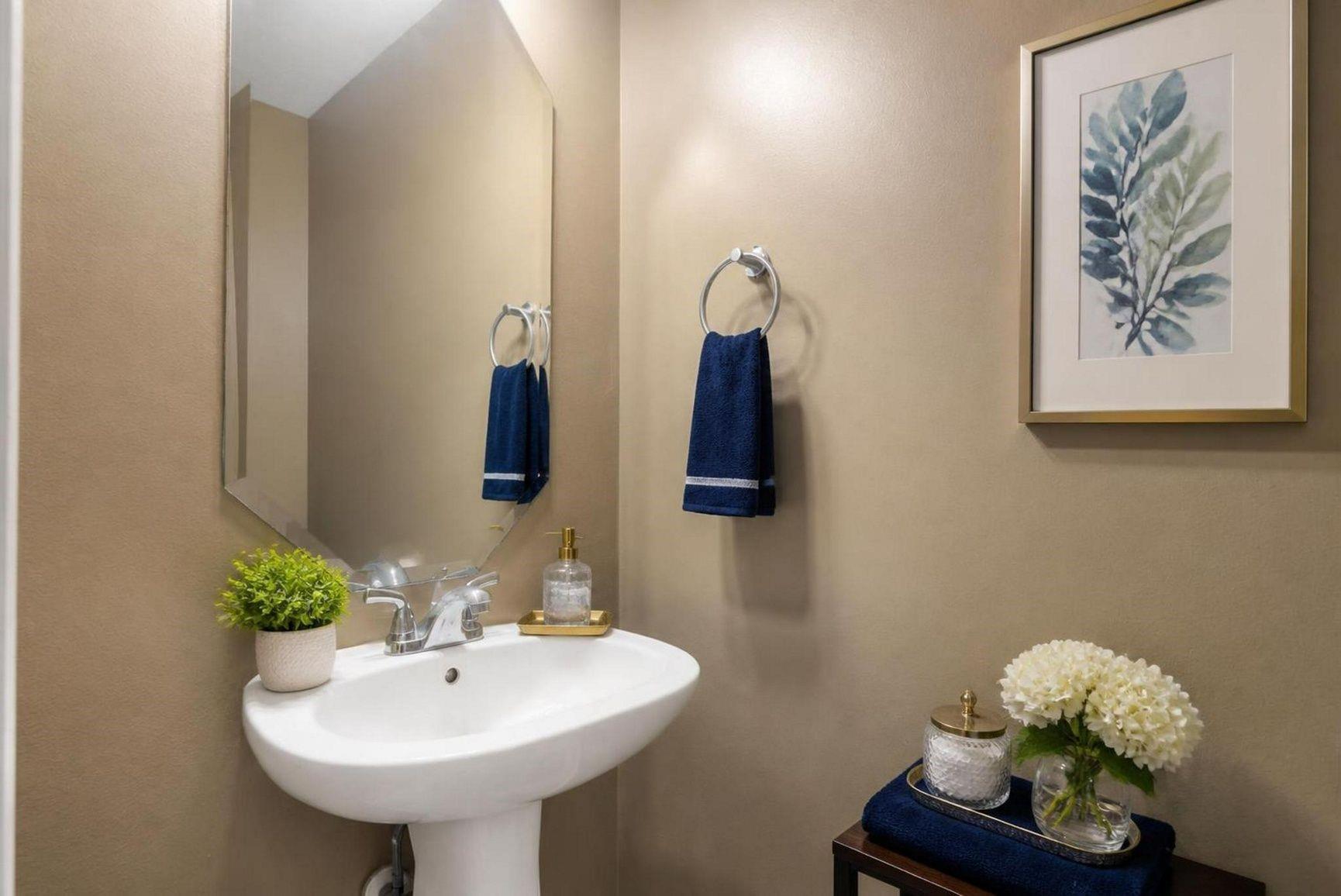 8215 Elmsford Court