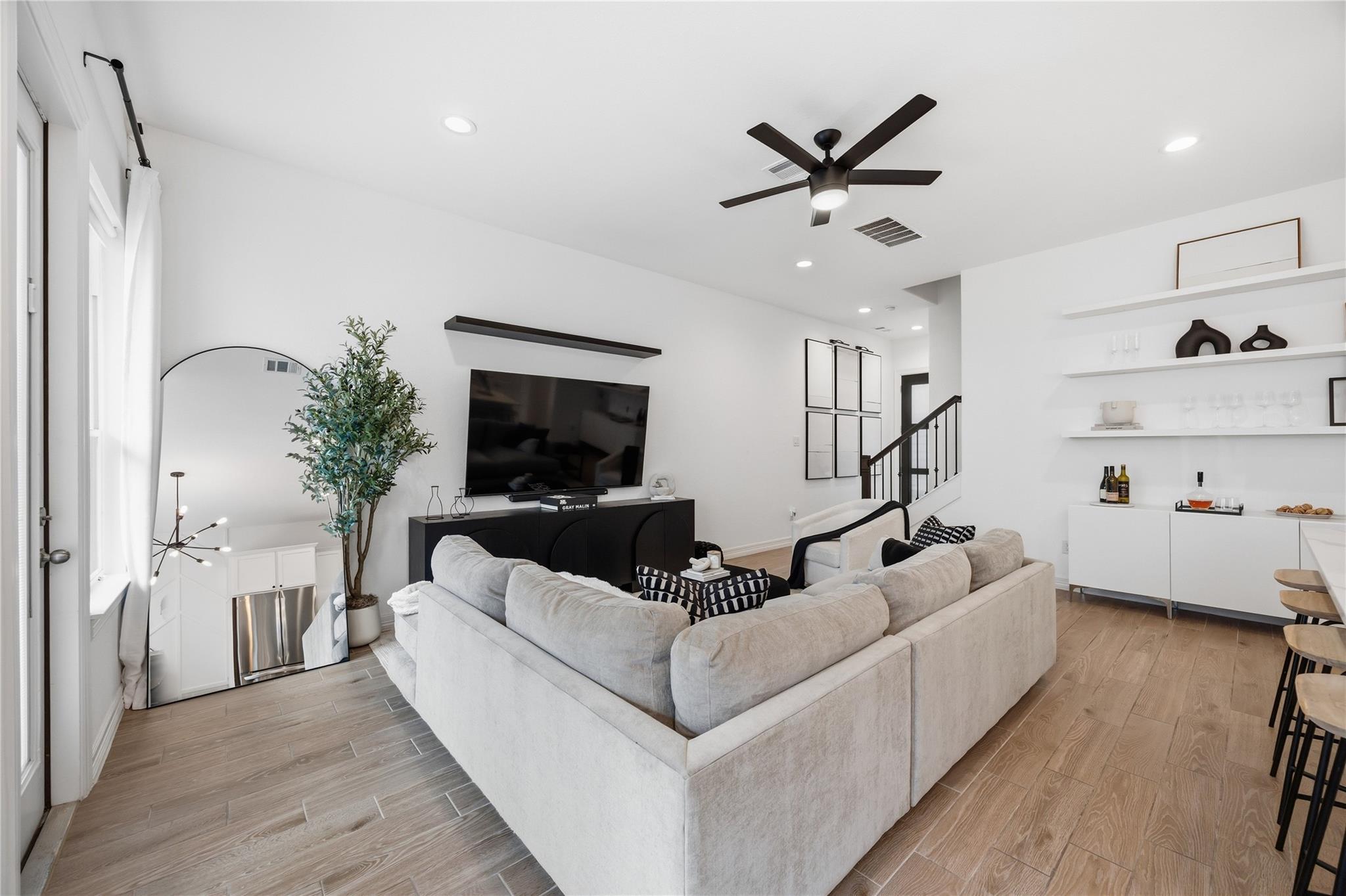 11013 Cane Oak Way