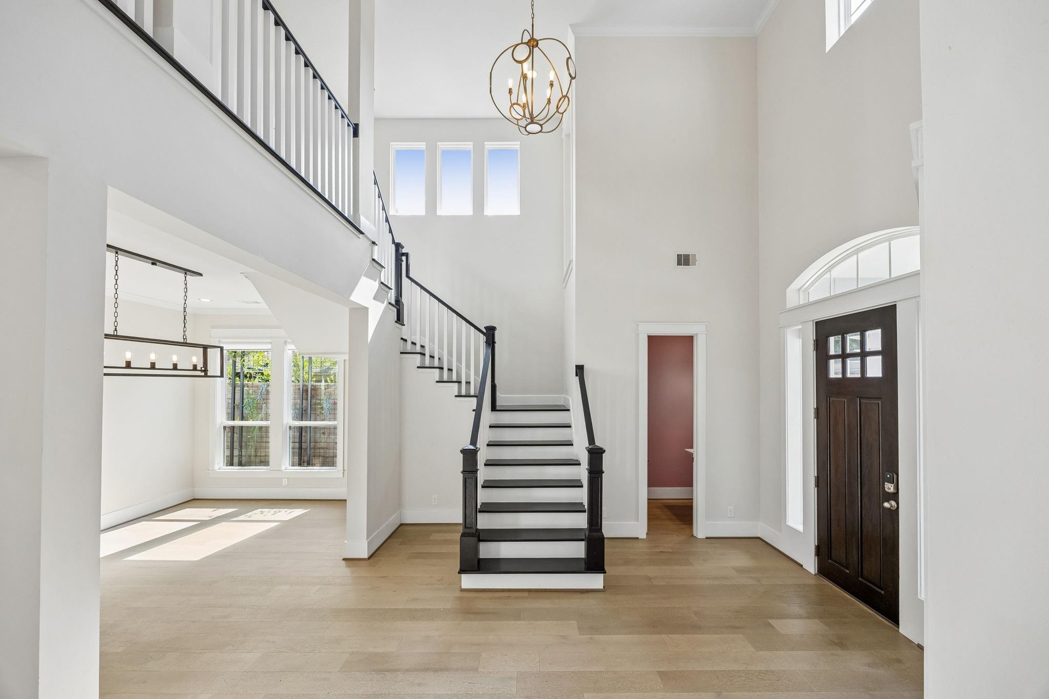 8558 Ridgepoint Drive