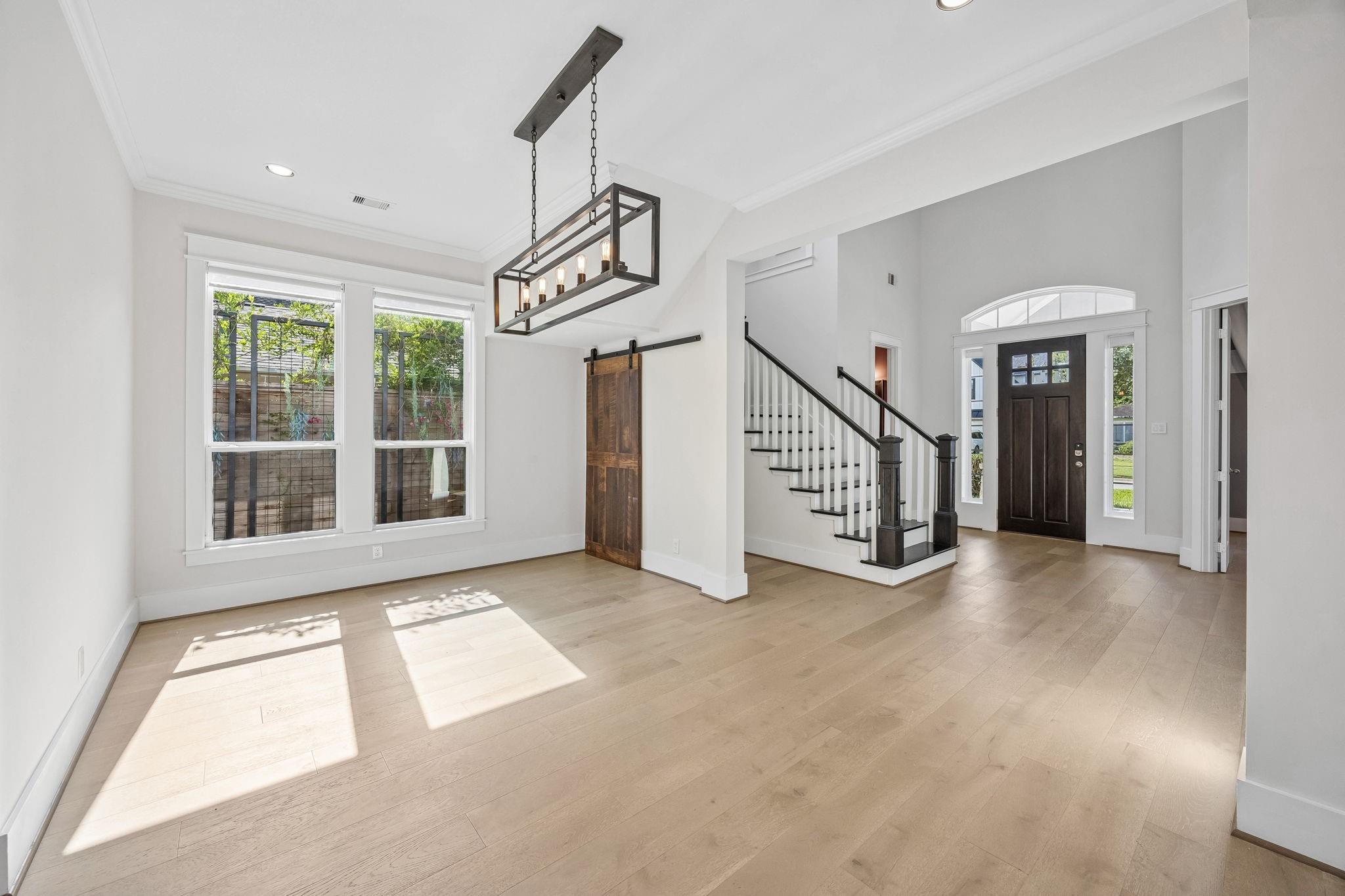 8558 Ridgepoint Drive