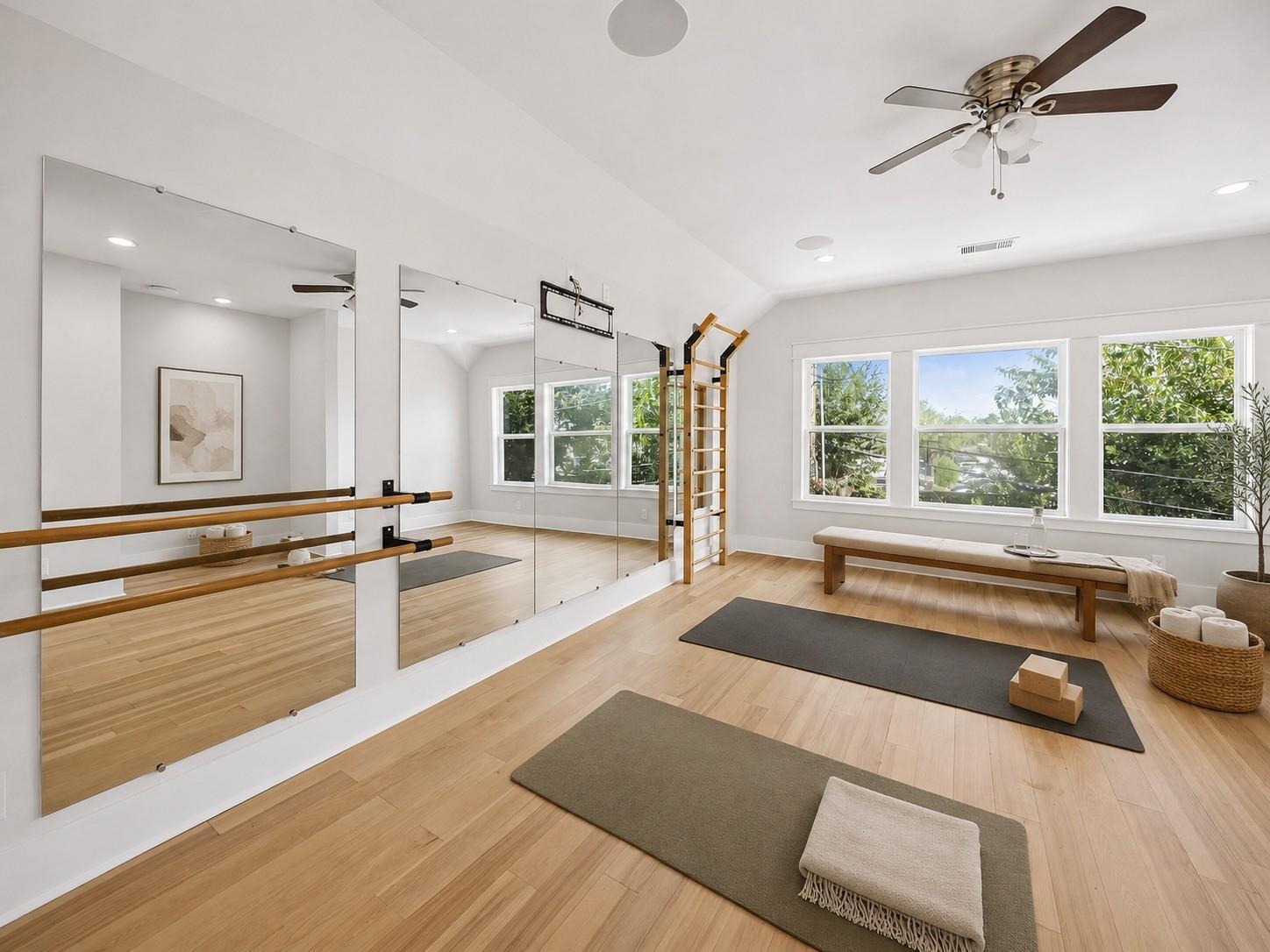 8558 Ridgepoint Drive
