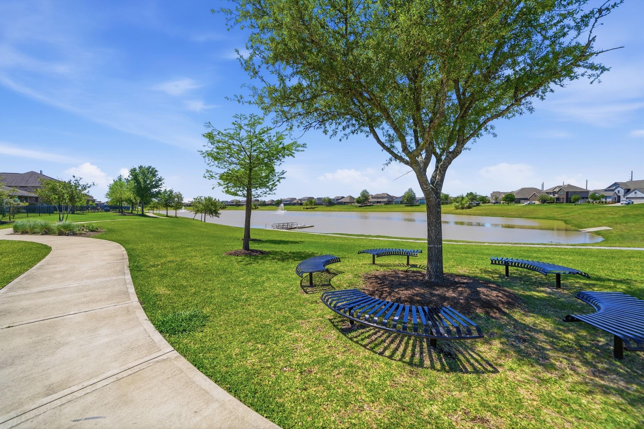 13207 Alcott Manor