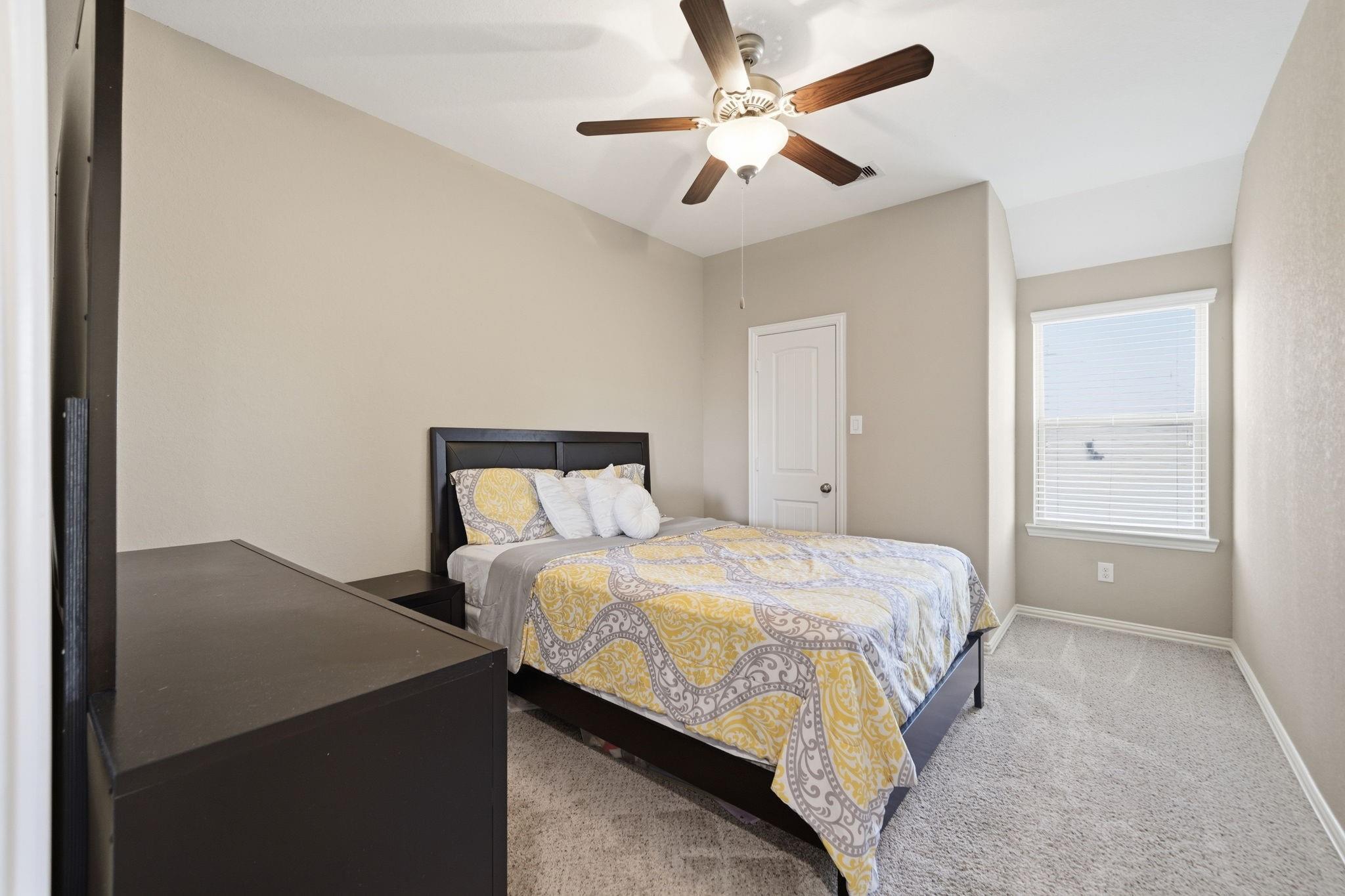 13207 Alcott Manor