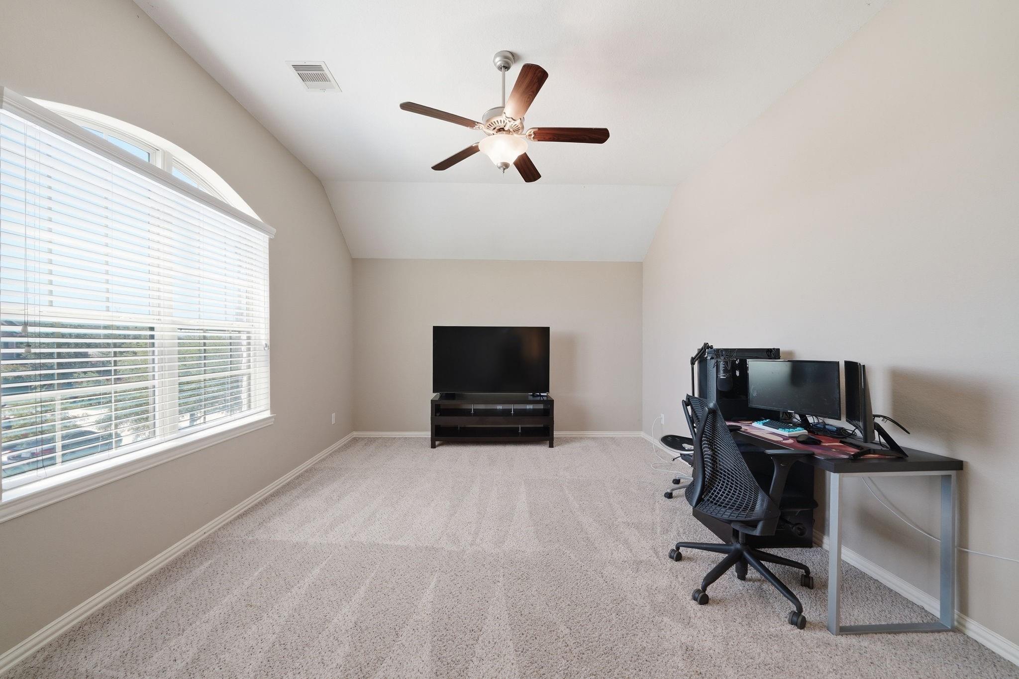 13207 Alcott Manor