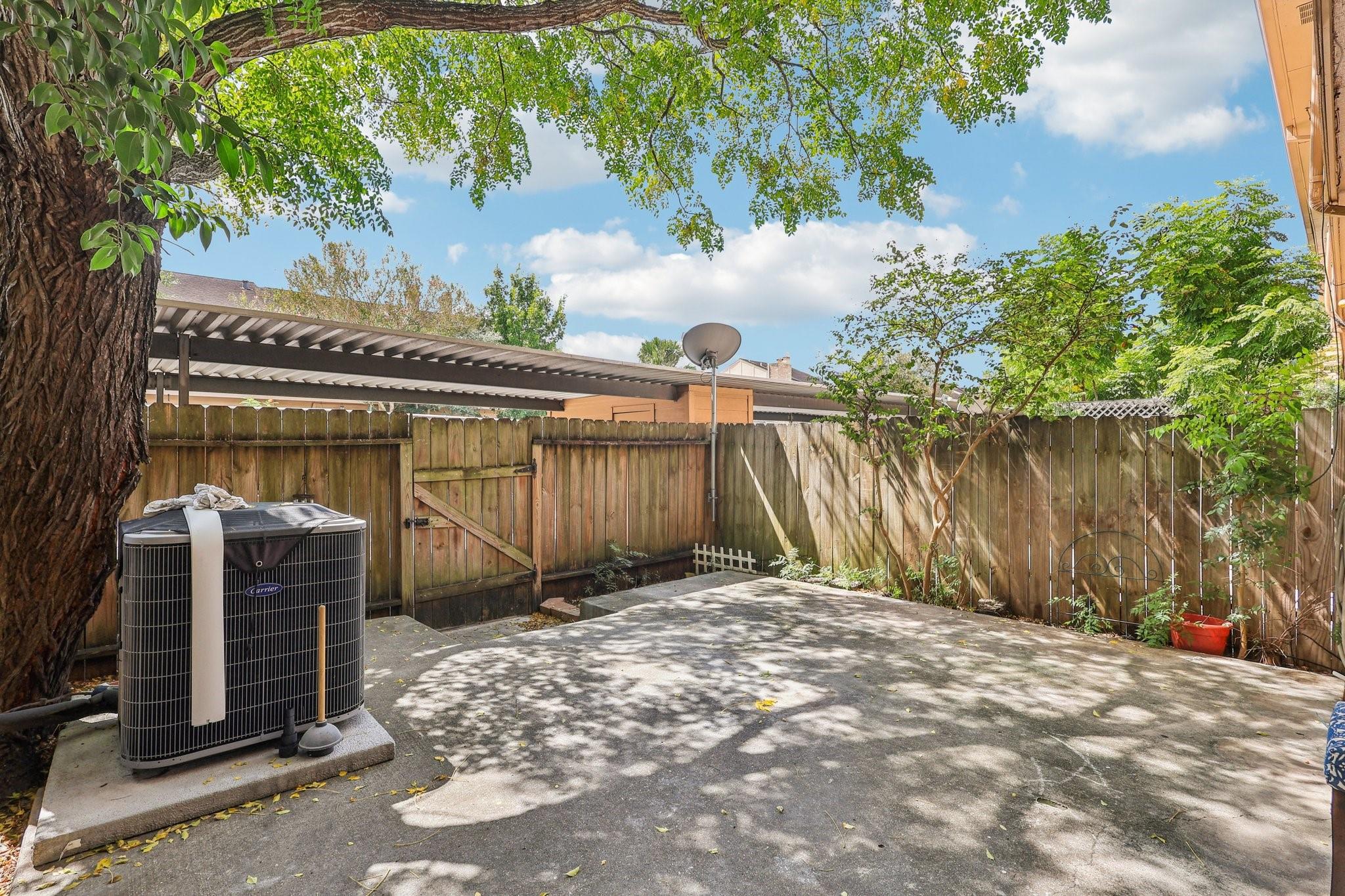 7700 Creekbend Drive # 70