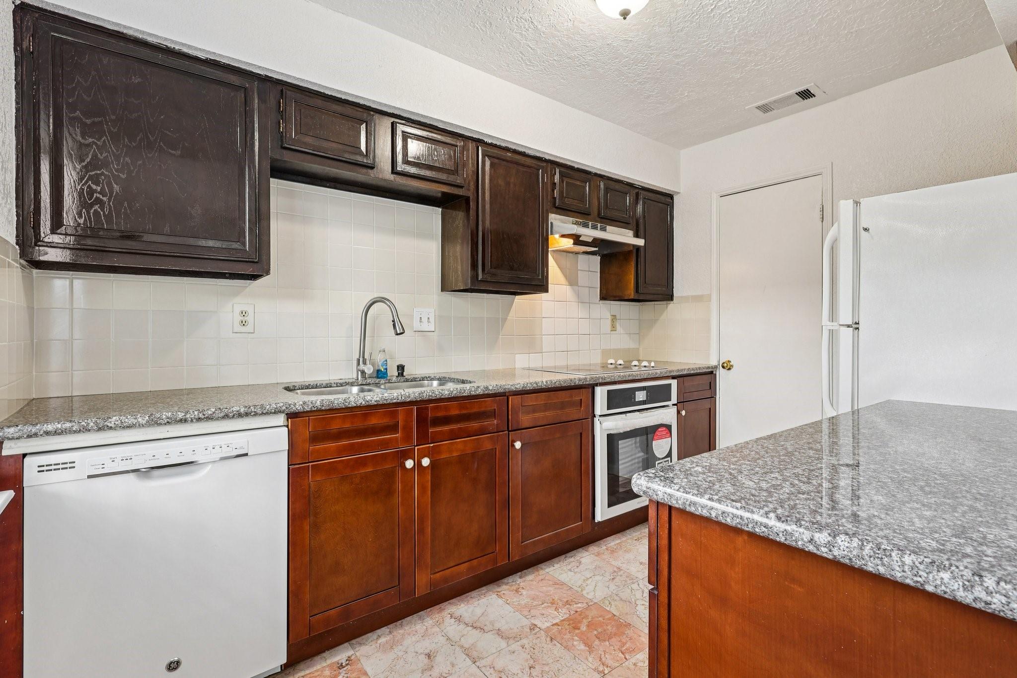 7700 Creekbend Drive # 70