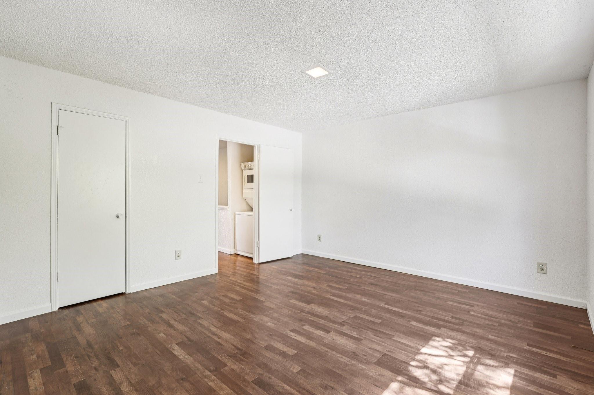 7700 Creekbend Drive # 70