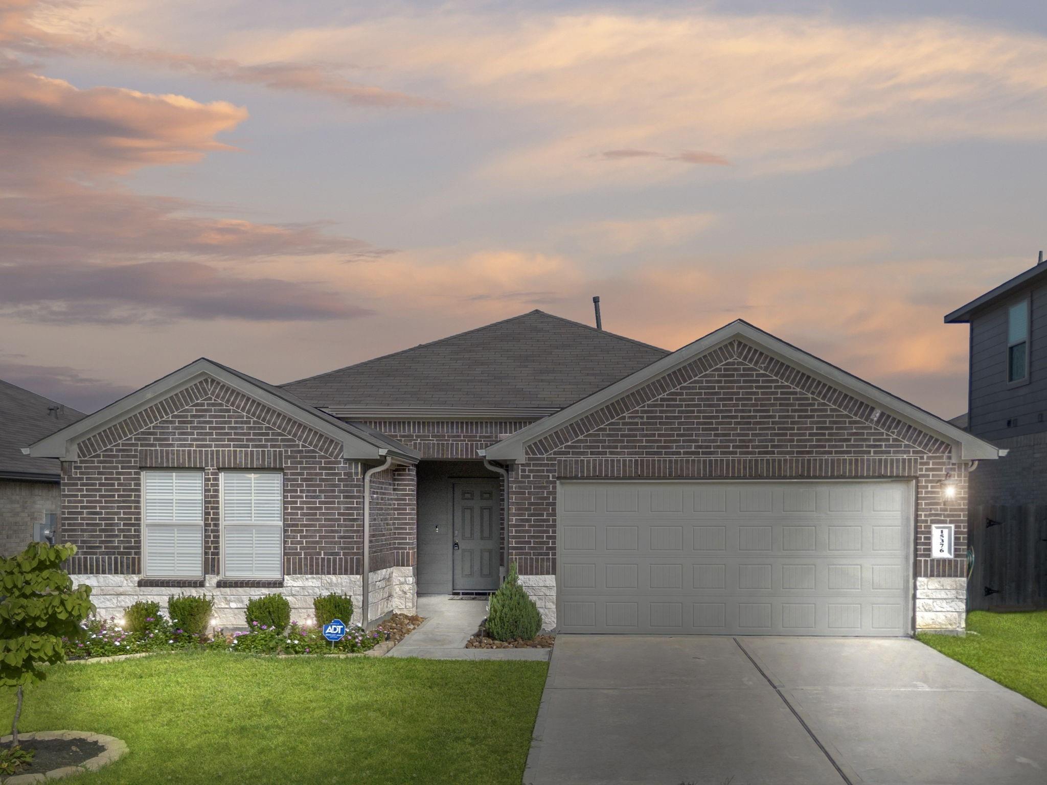 15376 Central Crescent Drive