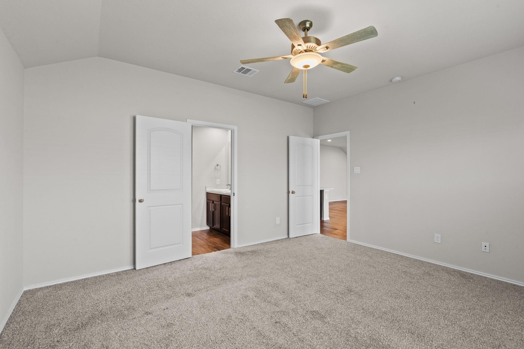 15376 Central Crescent Drive