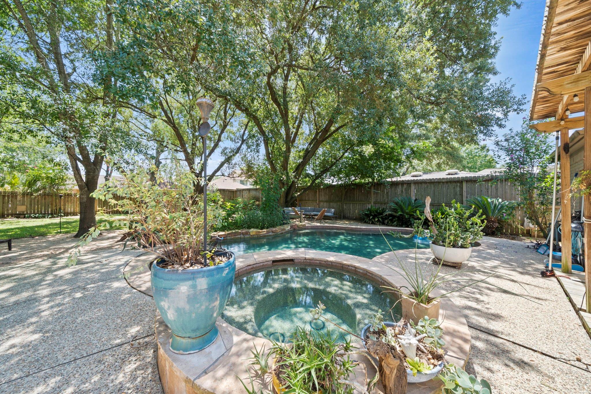 11807 Carriage Hill Drive