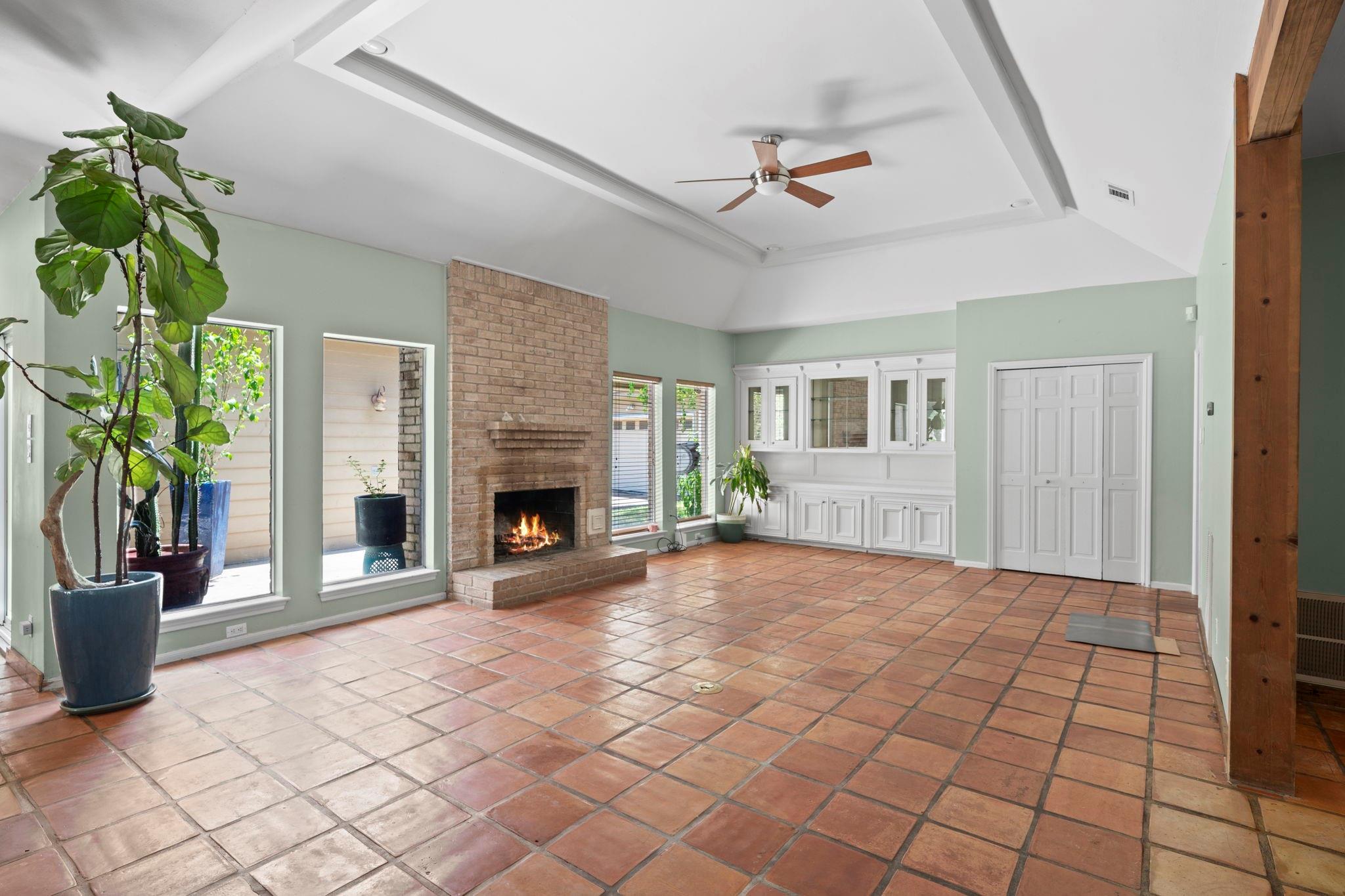 11807 Carriage Hill Drive
