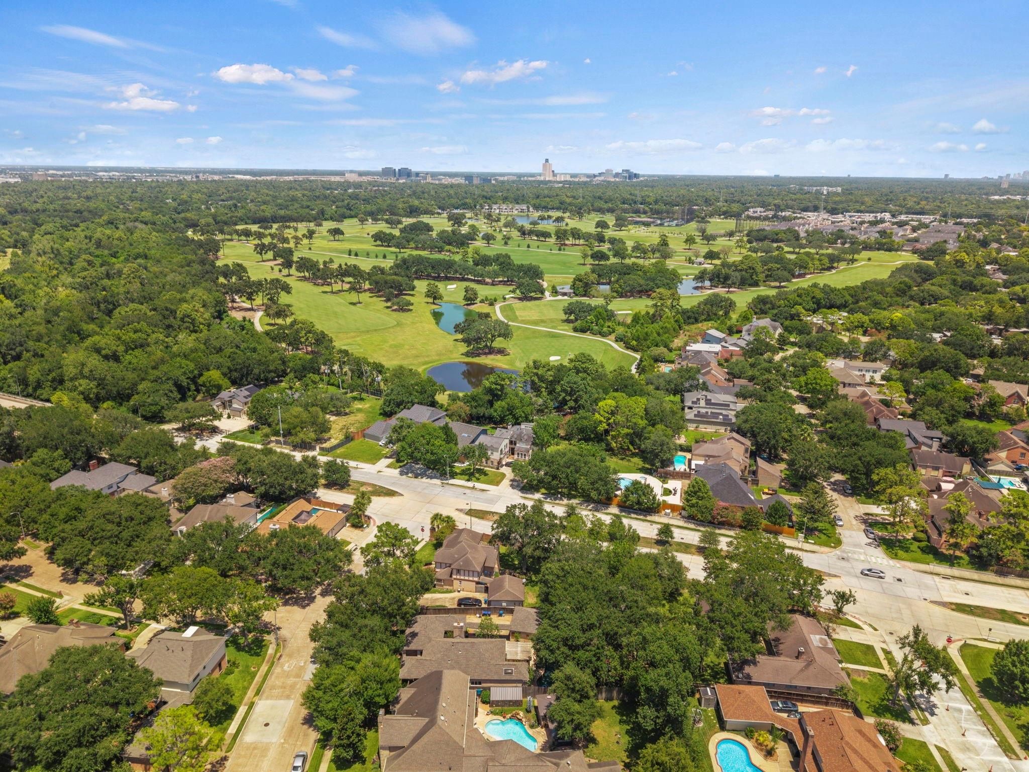 11807 Carriage Hill Drive