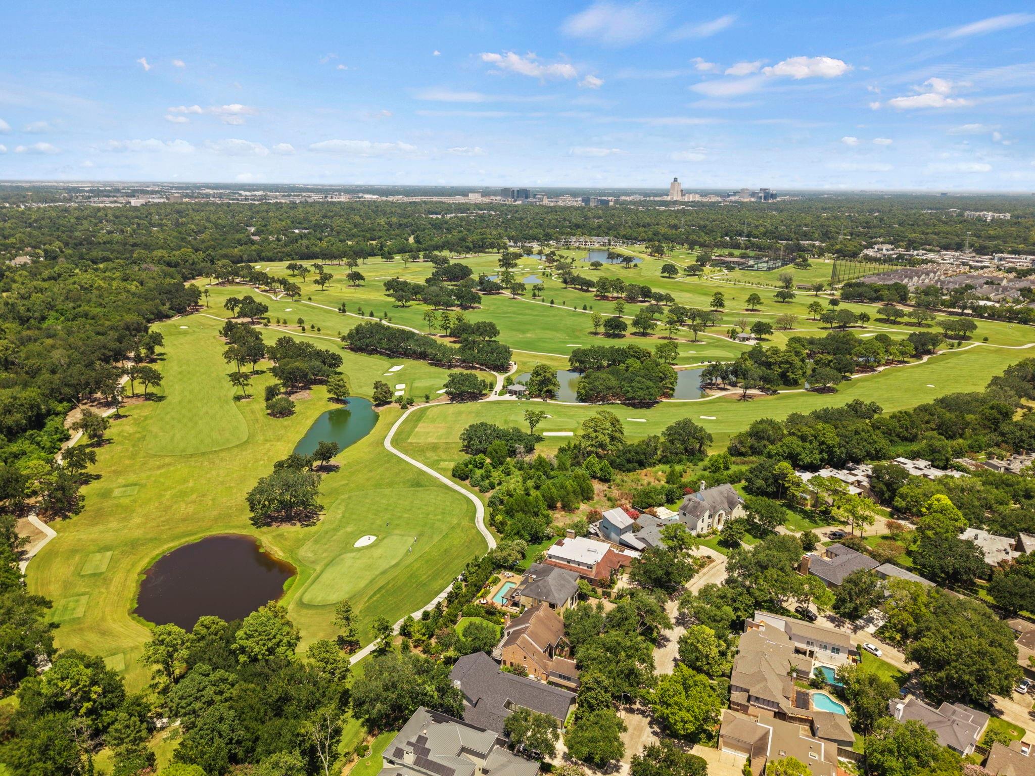 11807 Carriage Hill Drive