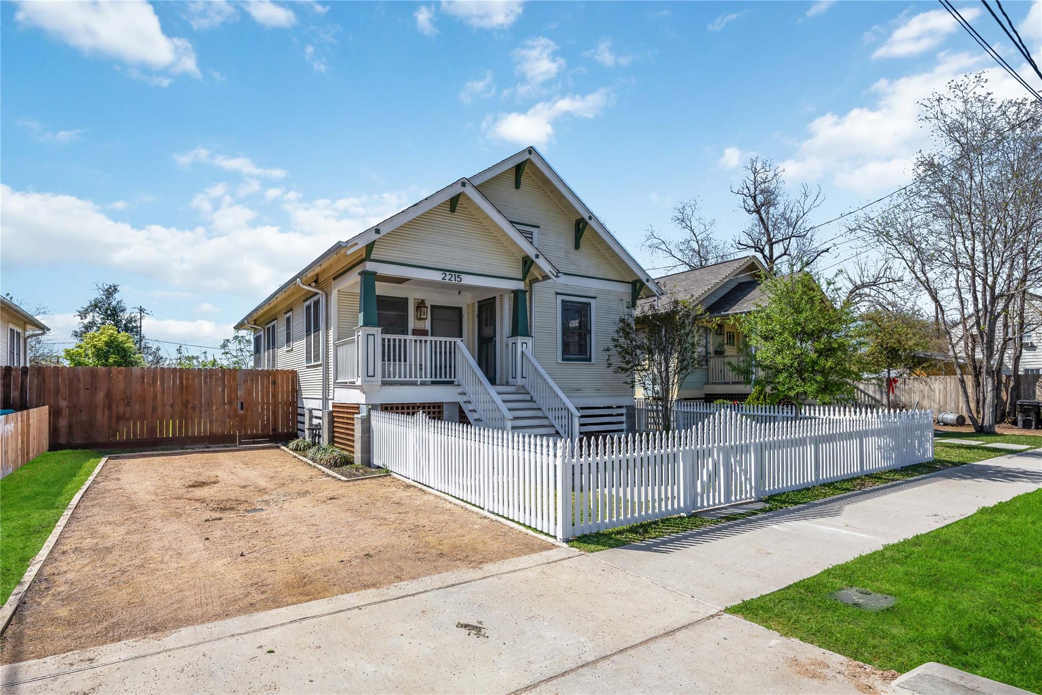 2100 Gregg Street