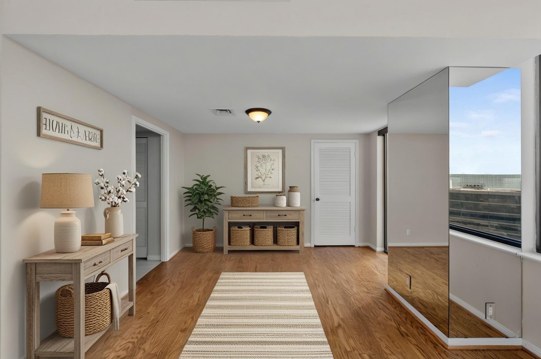 14 Greenway Plaza # 17Q