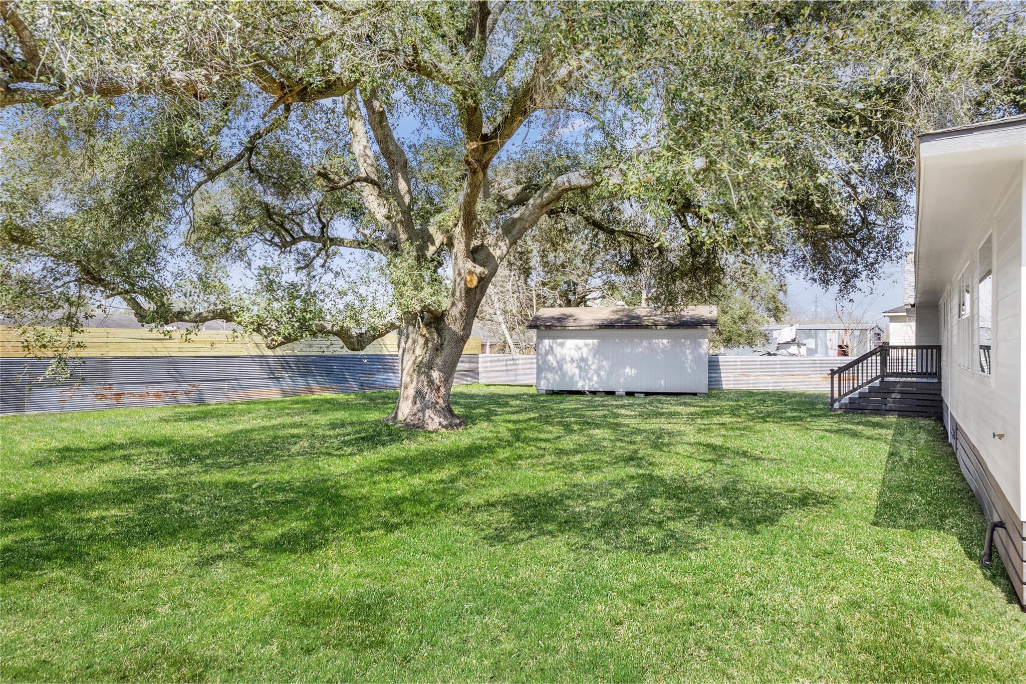 925 County Road 737b