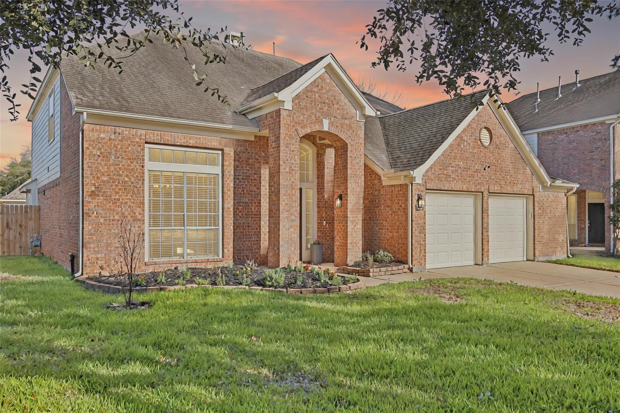 16210 Broken Timber Circle