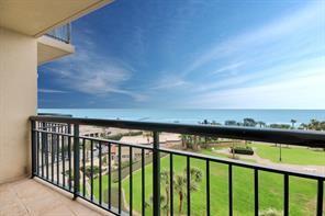 5220 Seawall Boulevard # 633