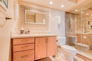 5220 Seawall Boulevard # 633