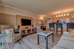 5220 Seawall Boulevard # 633