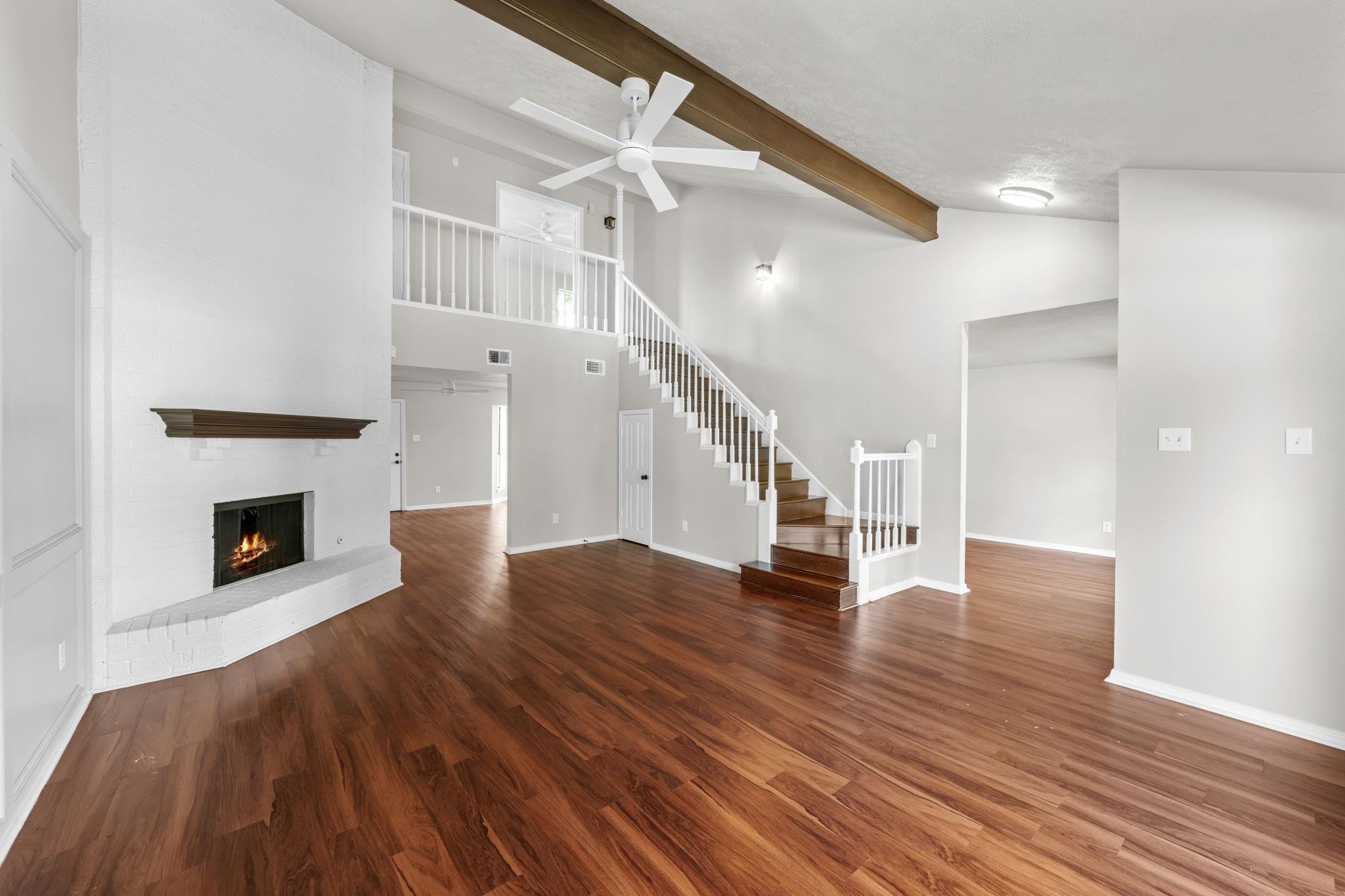 19614 Pine Cluster Lane