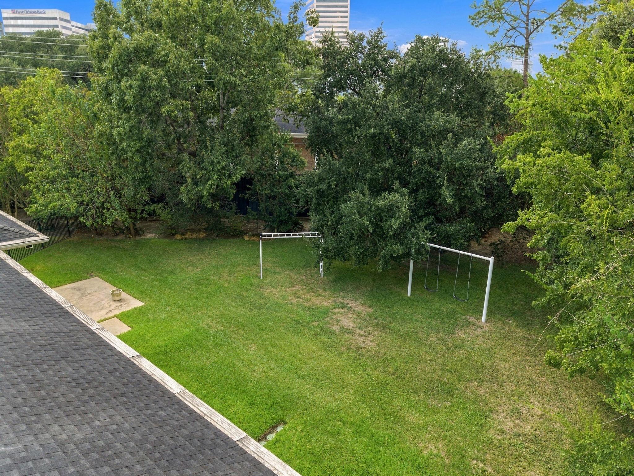 4040 San Felipe Street # 202