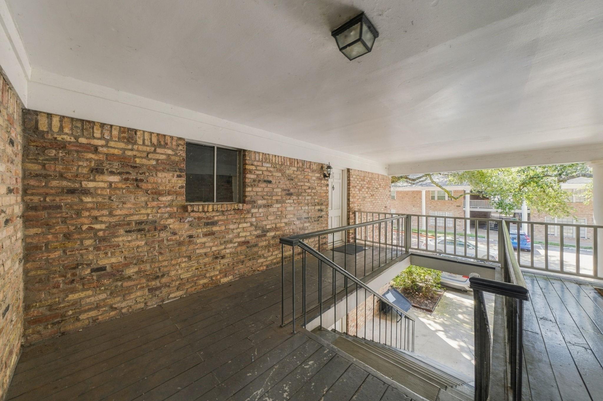4040 San Felipe Street # 202