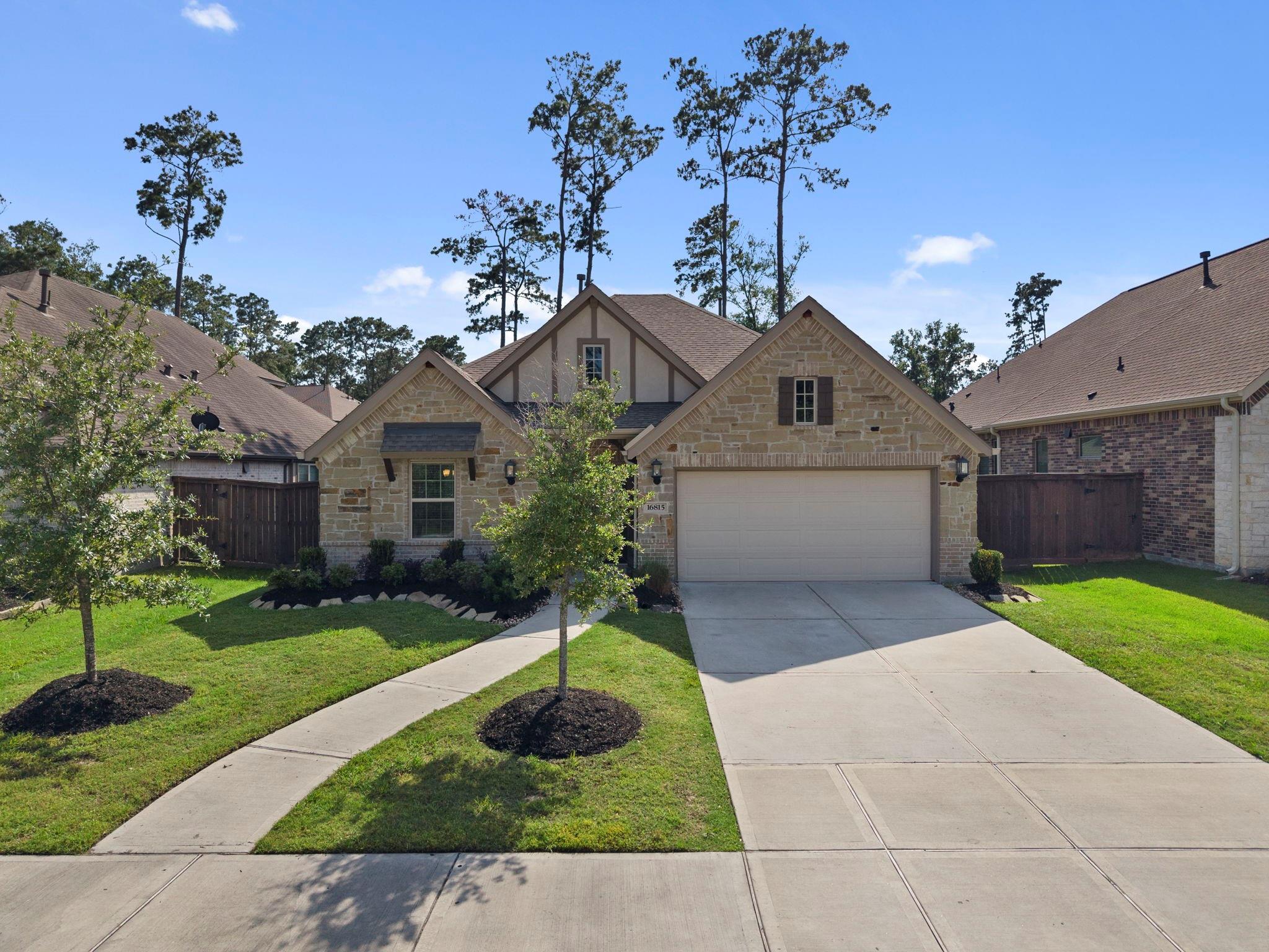 16815 Lantana Valley Place