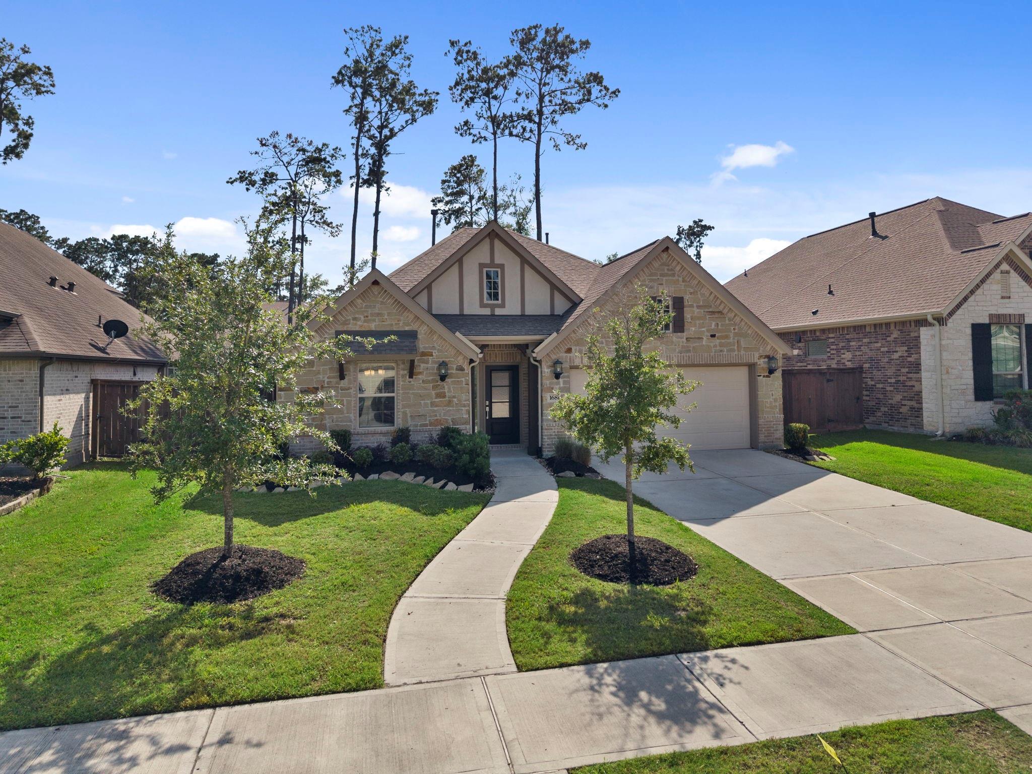16815 Lantana Valley Place