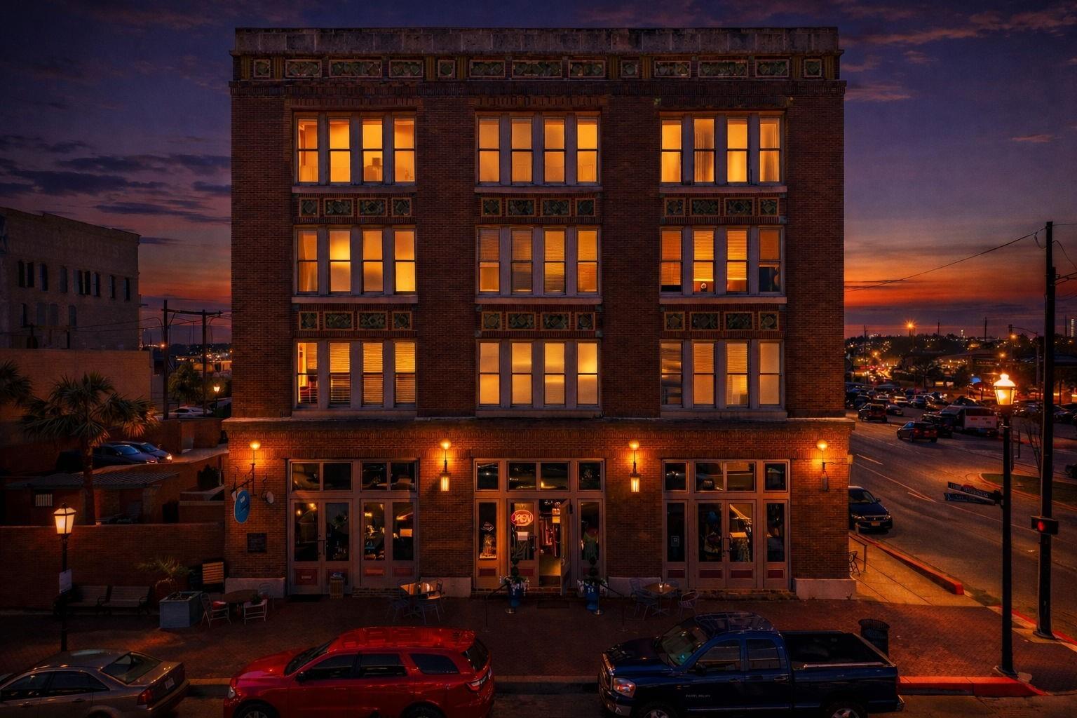 202 25th Street # 100