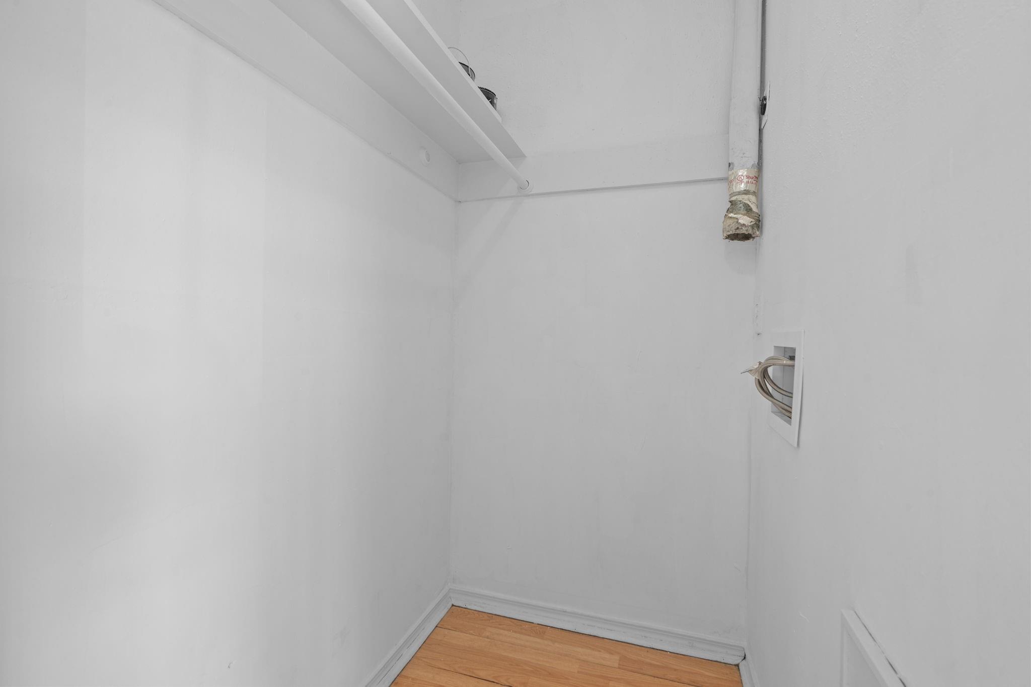 1849 Marshall Street # 9